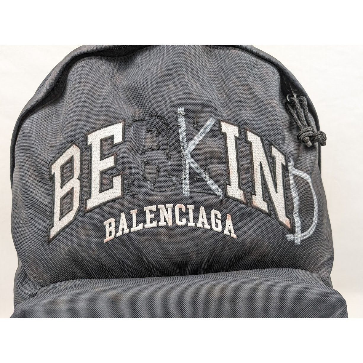 Balenciaga o1rshd1 Q:3 / Size: OS / Be Kind Explorer Backpack in Black Size ONE SIZE - 5 Thumbnail