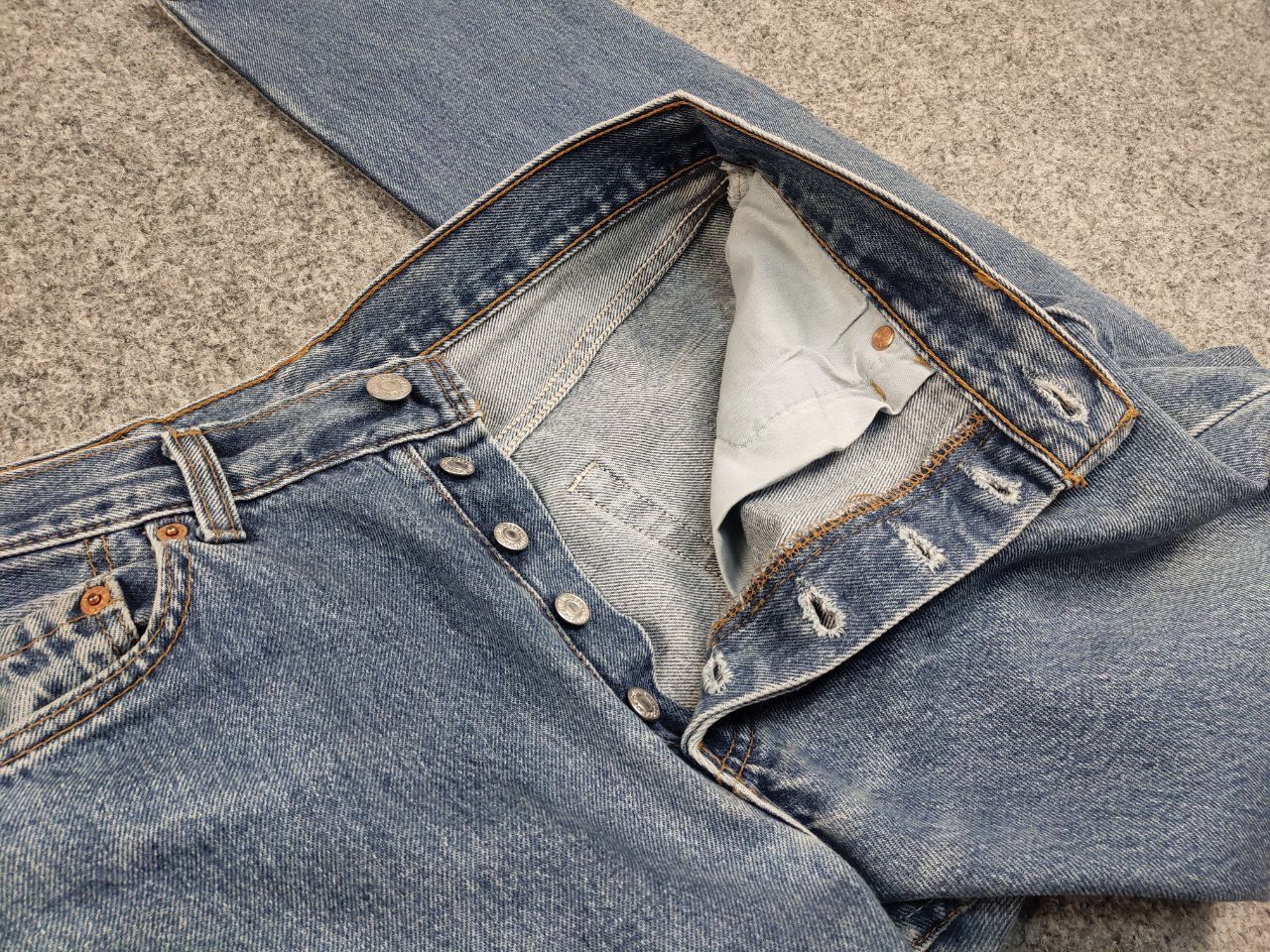 Levi's Vintage 90's levis 501 Classic Faded Denim Jeans USA Style Size US 30 / EU 46 - 15 Thumbnail