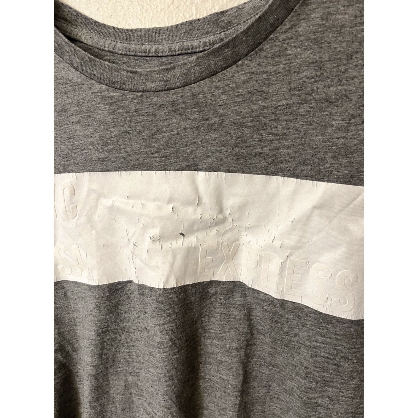 Express Express Shirt Men's Medium Gray Stripe Short Sleeve Stretch Crew Neck T-Shirt Size US M / EU 48-50 / 2 - 4 Thumbnail