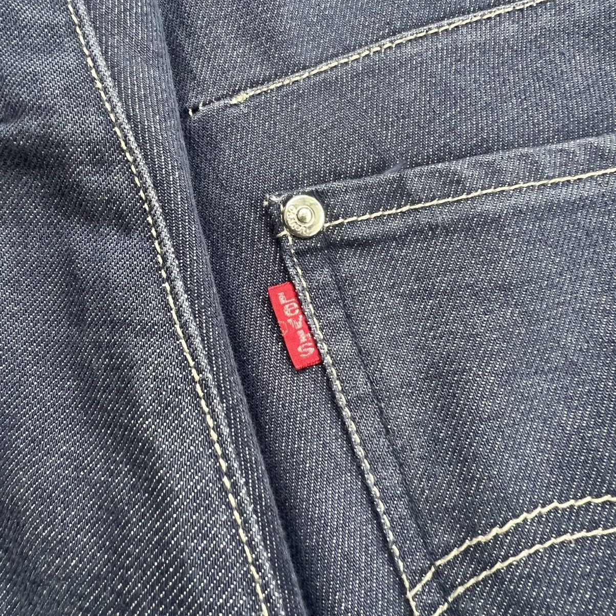 Levi's Vintage Levi’s Engineered Distreesed Jeans Size US 29 - 15 Thumbnail