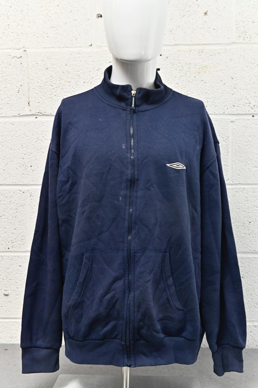 Umbro Umbro Navy Plain Zip up Jacket Mens Size XL Size US XL / EU 56 / 4 - 1 Thumbnail