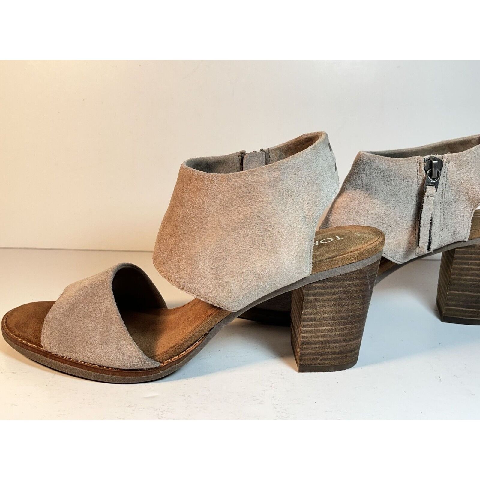 Toms TOMS Suede Majorca Cutout Block Heels Womens Casual Sandals Size US 9 / IT 39 - 2 Thumbnail