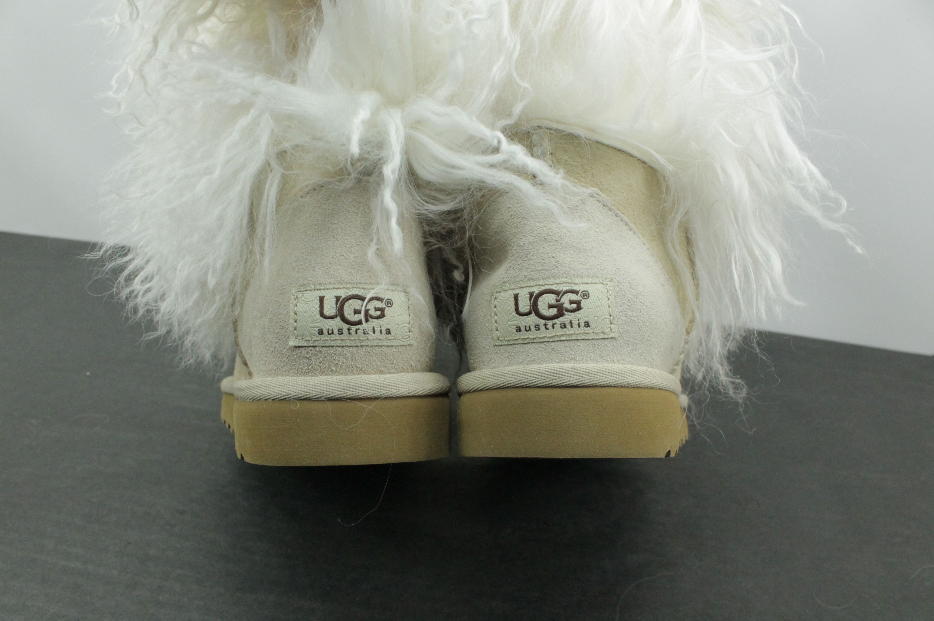 Ugg Ugg Australia Sheepskin Mongolian Tall Cuff Boots 3166 Size US 5 / IT 35 - 5 Thumbnail