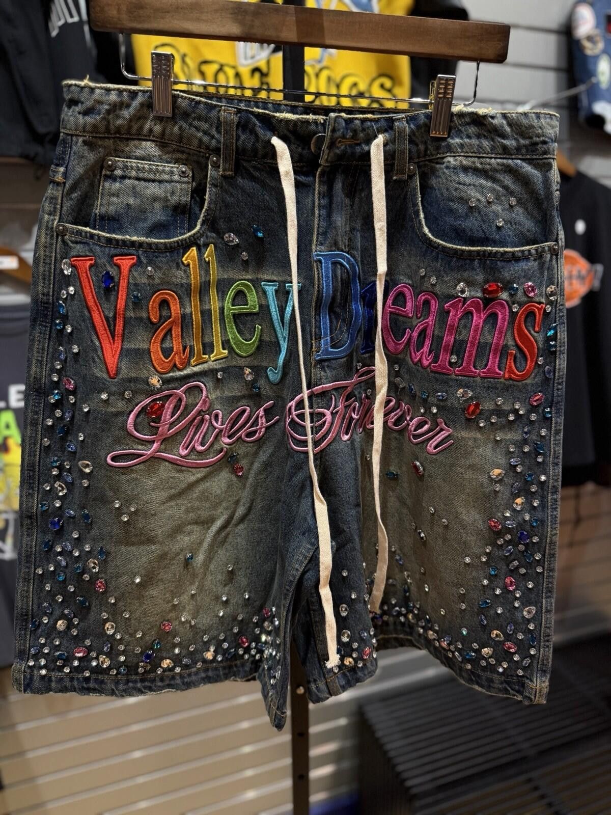 Vale Valley Blue Denim Stone Crystal Shorts Size 30 (Brand New) Size US 30 / EU 46 - 5 Thumbnail