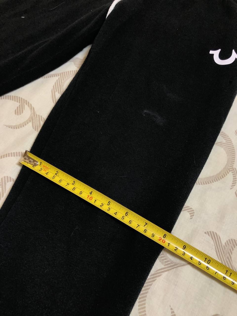 True Religion TRUE RELIGION BLACK LOGO JOGGER SWEATPANTS Size US 32 / EU 48 - 9 Thumbnail