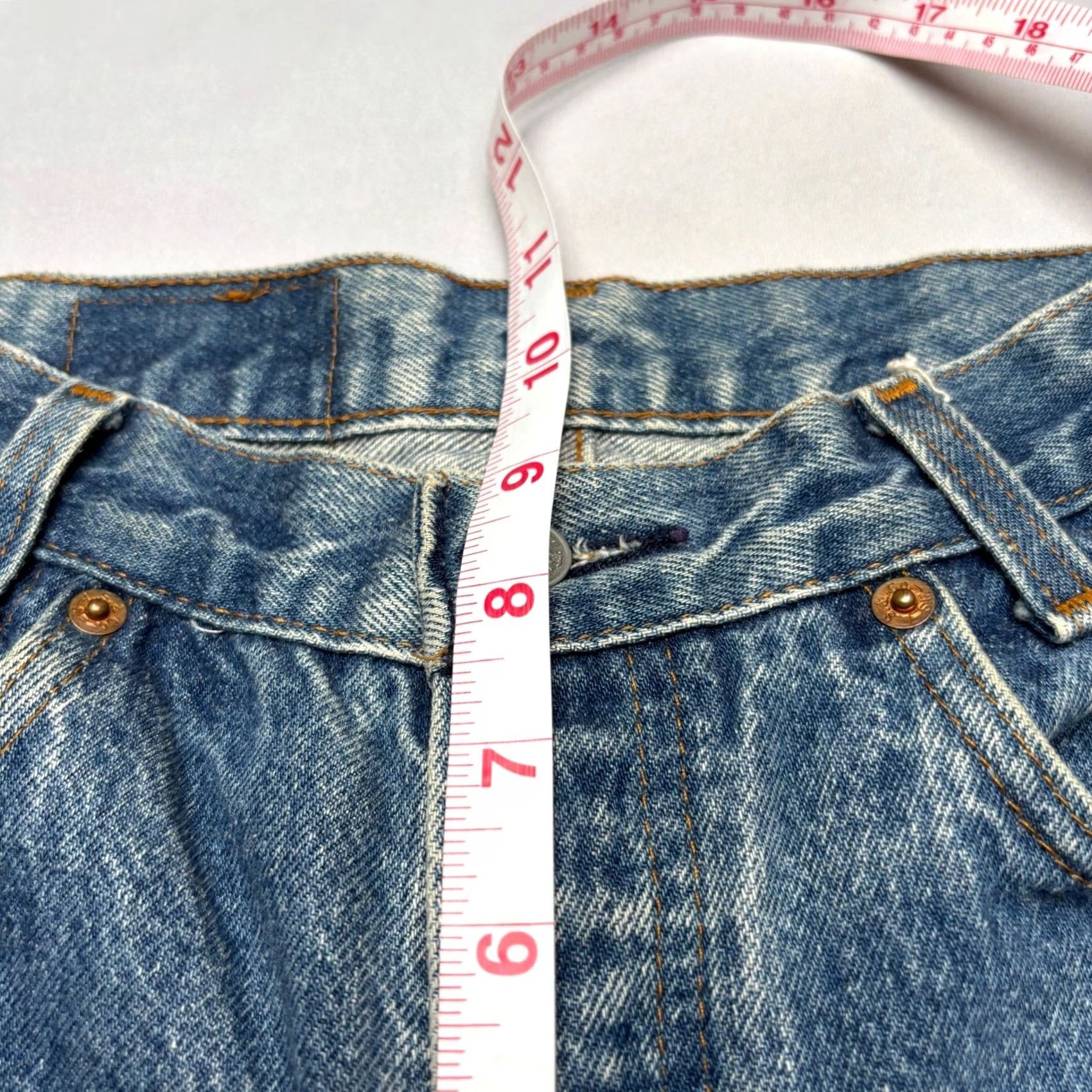 Levi's VINTAGE Levi's 701-0117 Student Fit Jeans Women 22x26 Blue Regular Straight Made in USA 80s 26x35 (22x26) Size 40" / US 18 - 7 Thumbnail