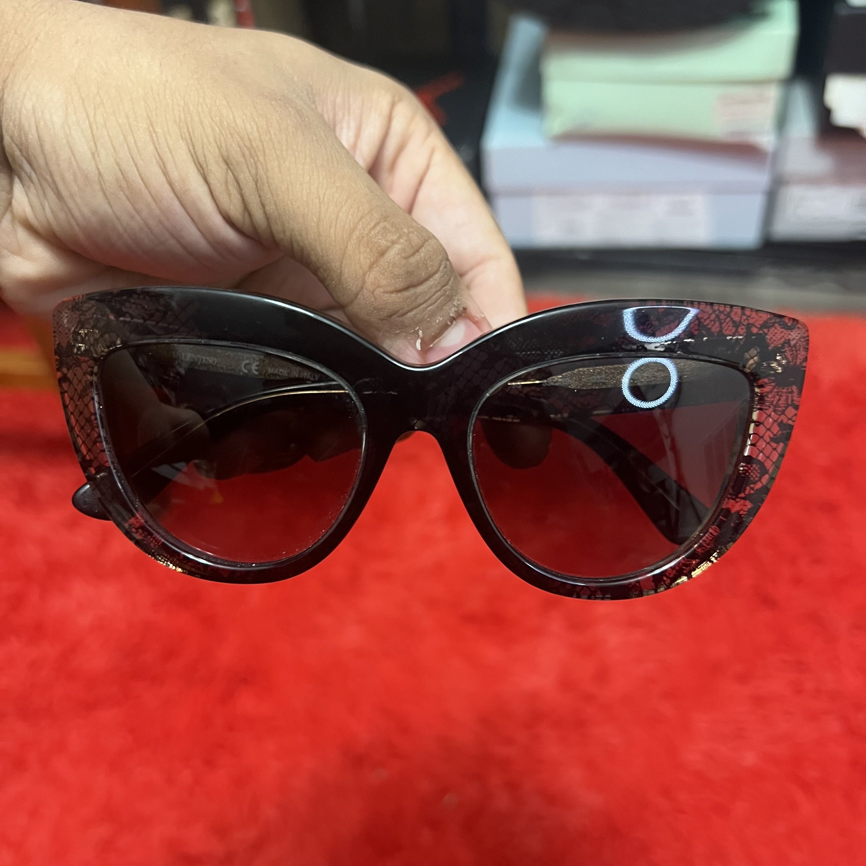 Valentino Valentino Sunglasses Size ONE SIZE - 2 Thumbnail