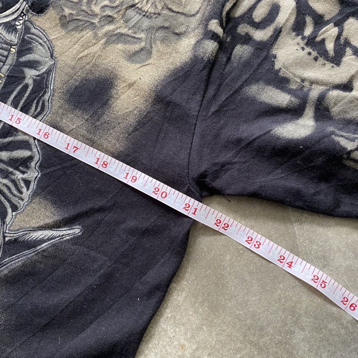 Other Vintage Y2K Club 21 graphic tee The Guerilla horse rider Size US L / EU 52-54 / 3 - 7 Thumbnail