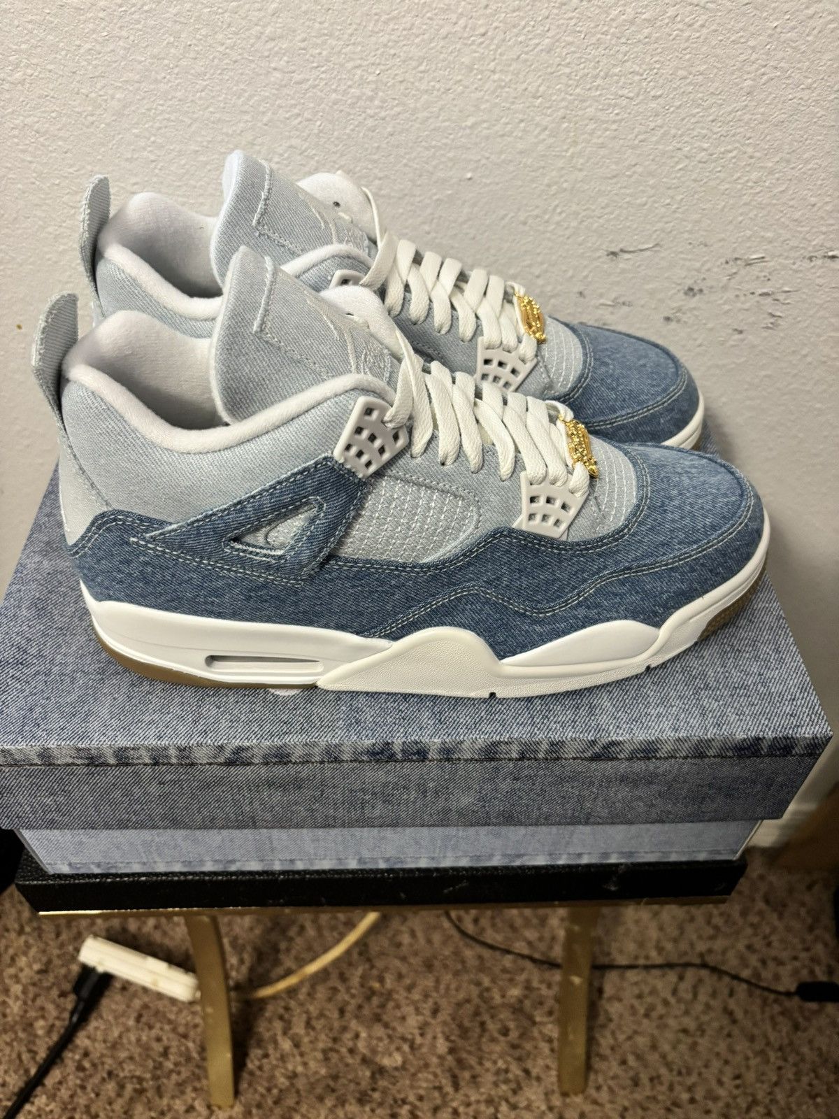Jordan Brand Jordan 4 worn blue Size US 9.5 / EU 42-43 - 1 Thumbnail