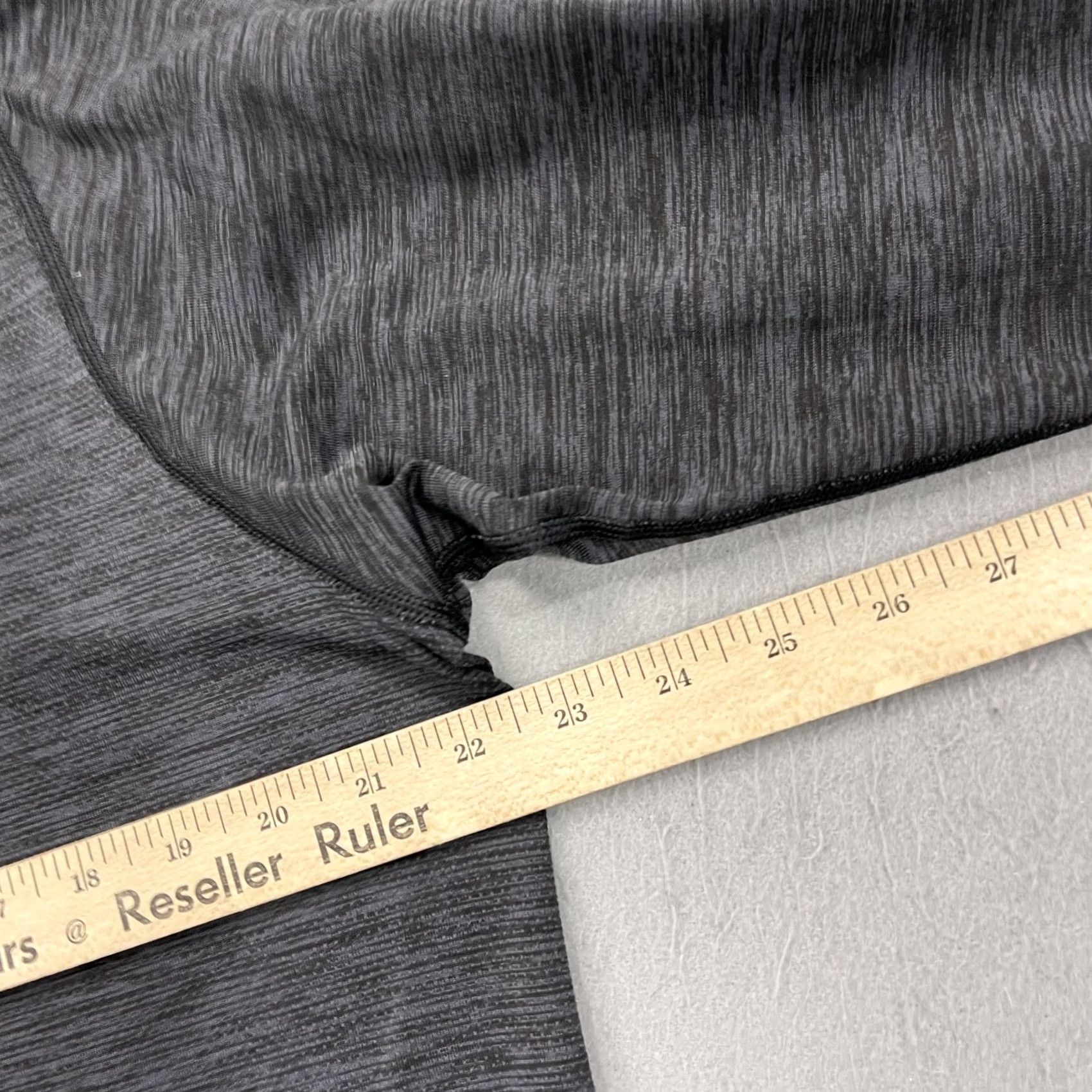 Lululemon Lululemon Shirt Mens XL Gray Heather Henley Metal Vent Long Sleeve Active Logo Size US XL / EU 56 / 4 - 7 Thumbnail