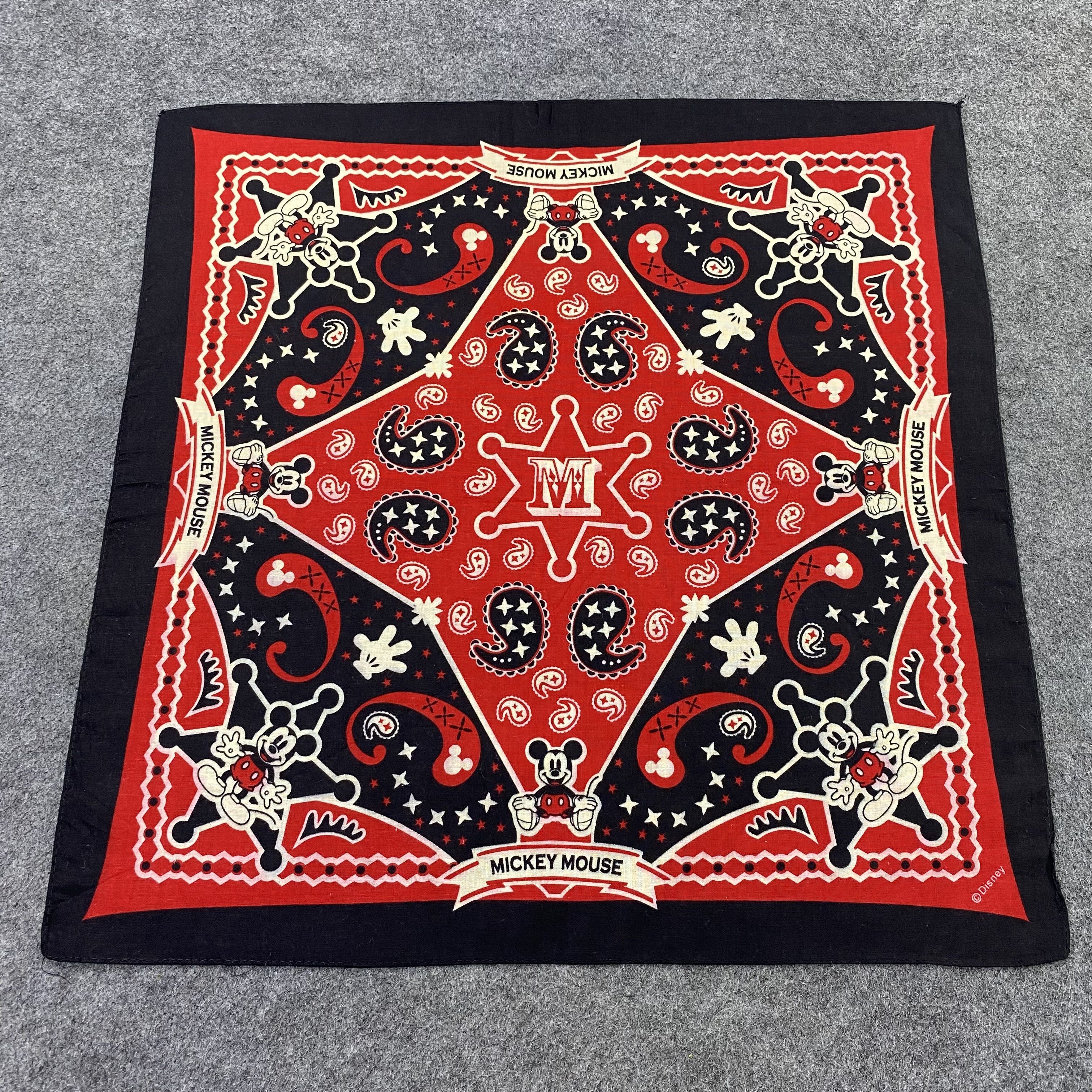 Anime Disney Handkerchief Cartoon Mickey mouse-B1419 Size ONE SIZE - 1 Thumbnail