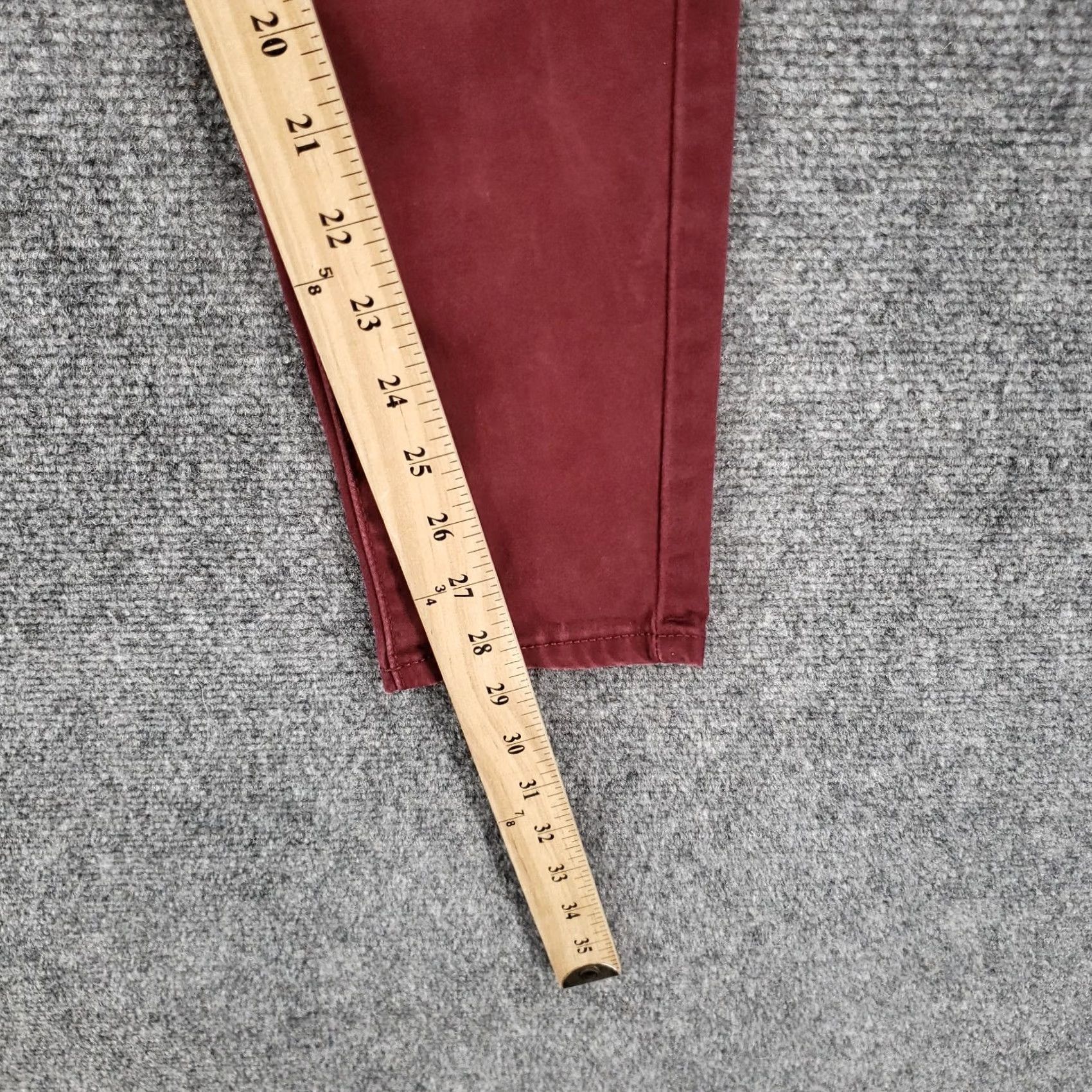 Levi's Levi's 720 Jeans Womens 28 Red High Rise Skinny Denim Dark Wash Zip Fly Button Zip Levi's Girls? Size 28" / US 6 / IT 42 - 5 Thumbnail
