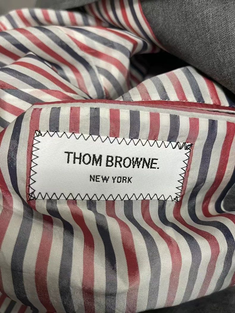 Thom Browne Thom browne Tb destroys the coat 2503-Nextarrow Size US S / EU 44-46 / 1 - 5 Thumbnail