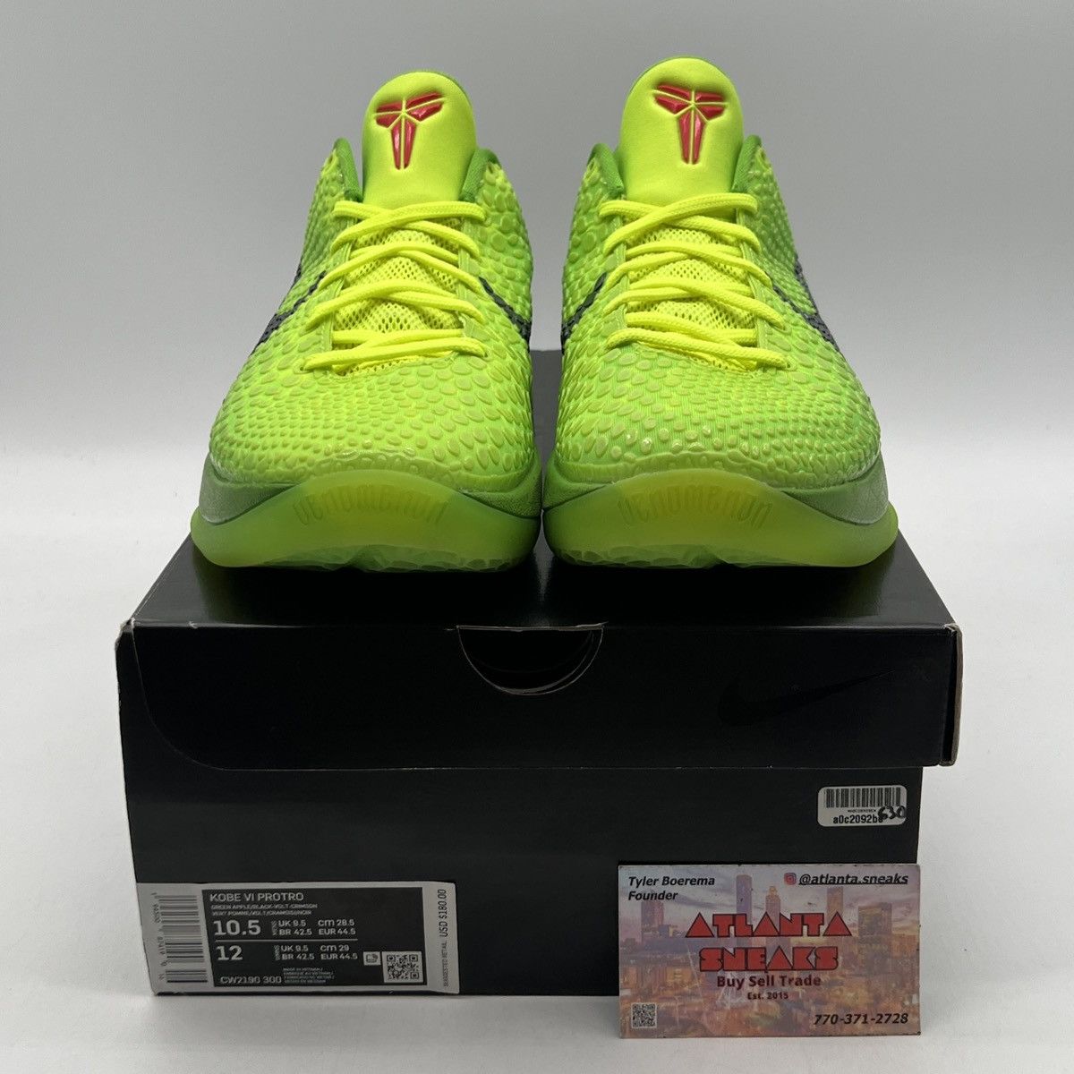 Nike Zoom Kobe 6 protro grinch Size US 10.5 / EU 43-44 - 2 Thumbnail
