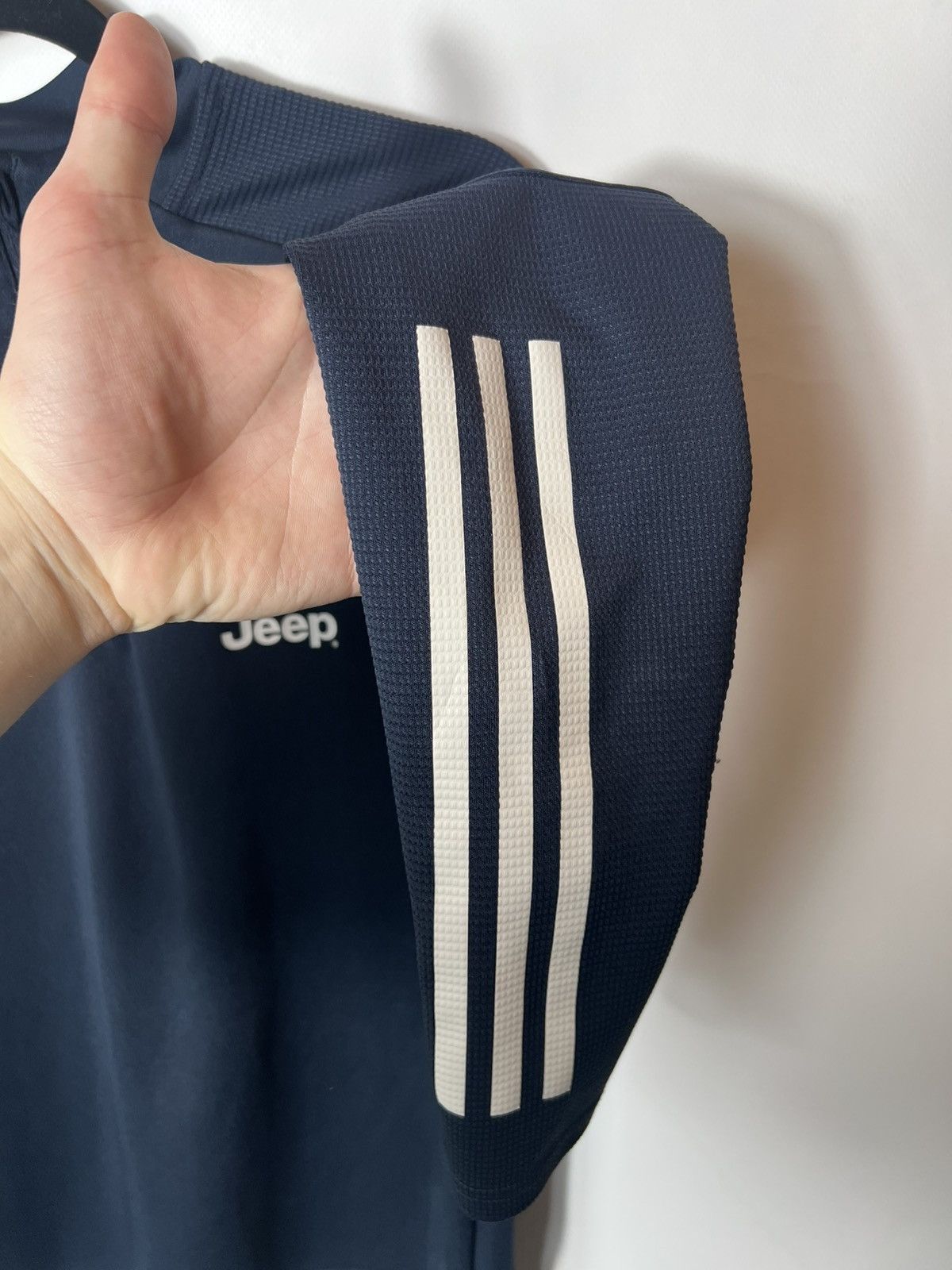 Adidas Vintage Adidas Juventus 2020 football soccer Long Sleeve Size US S / EU 44-46 / 1 - 5 Thumbnail