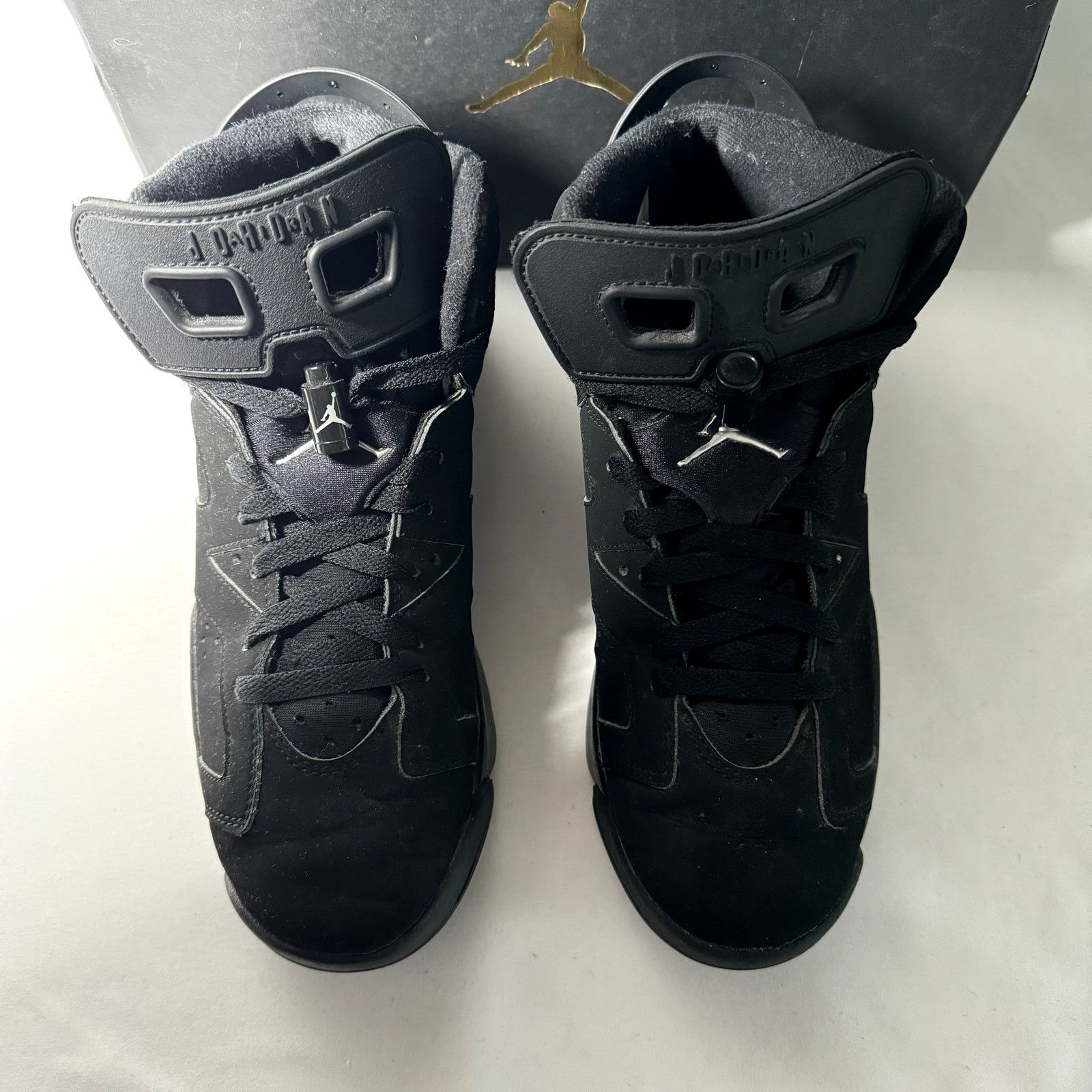 Jordan Brand × Nike Size 7 - Nike Air Jordan 6 Retro GS Chrome 2022 Men's Shoes Size US 7 / EU 40 - 4 Thumbnail