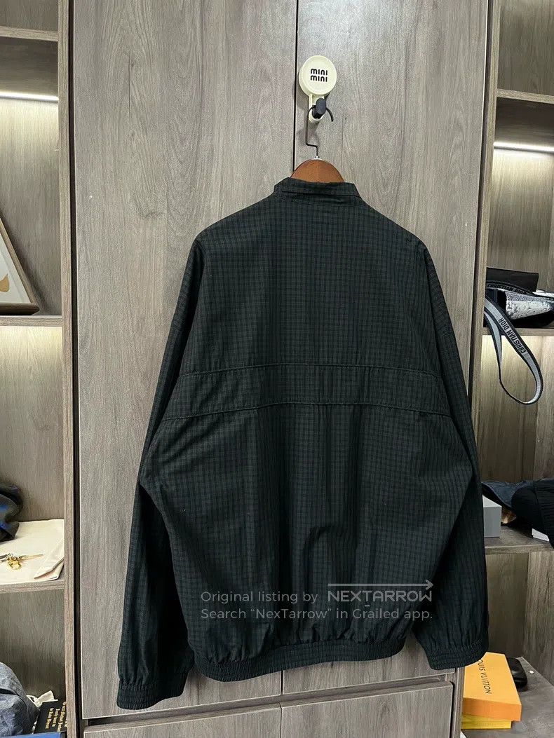 Balenciaga Balenciaga Black and white checkered casual zipper stand c Size US S / EU 44-46 / 1 - 5 Thumbnail