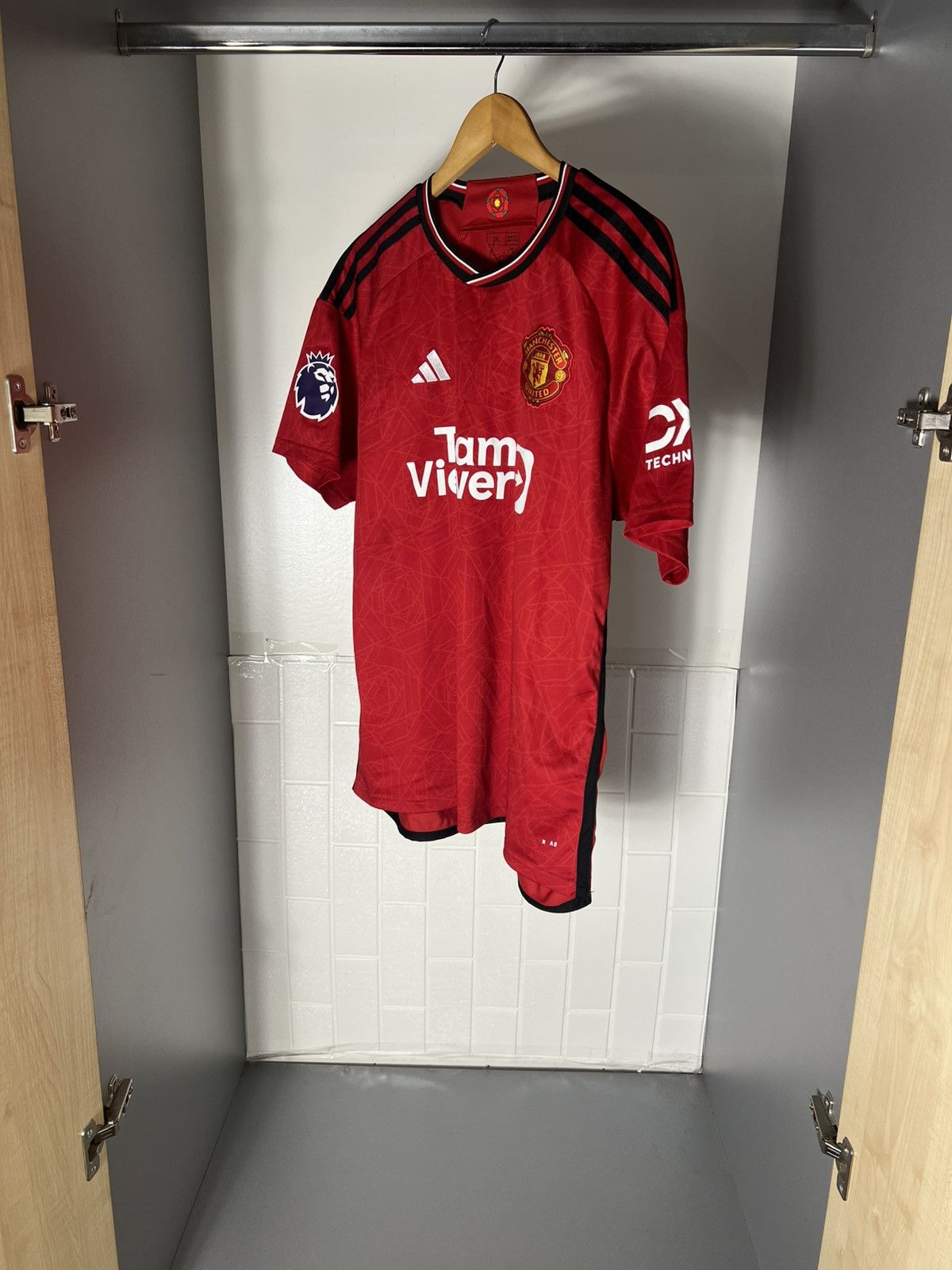 Vintage VERY RARE ADIDAS FC MANCHESTER UNITED ENGLAND SOCCER JERSEY Size US XXL / EU 58 / 5 - 2 Thumbnail