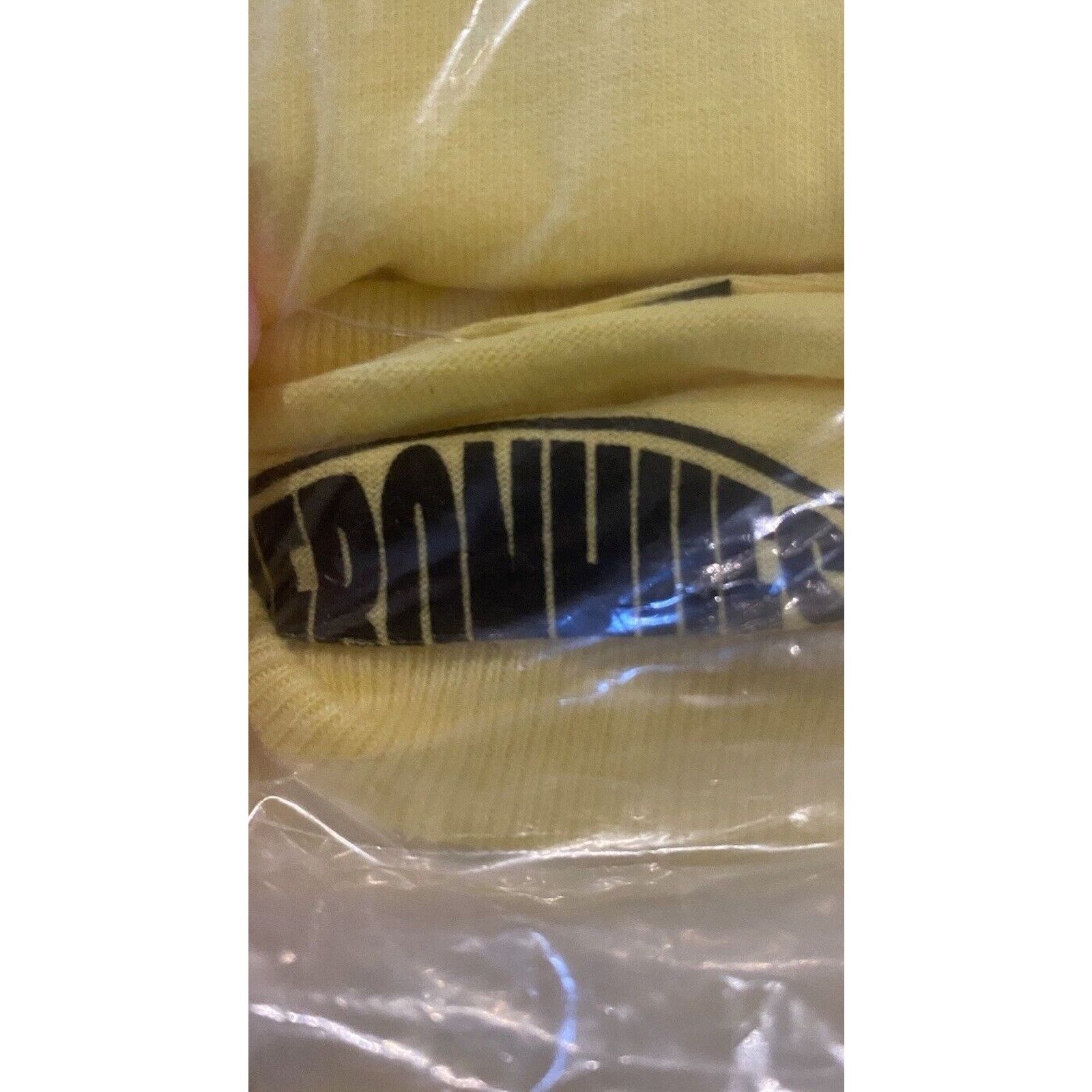 Other Heron Hues Cosmic Lovers Graphic Yellow Tee T-Shirt NWT P$40 Size US L / EU 52-54 / 3 - 10 Thumbnail