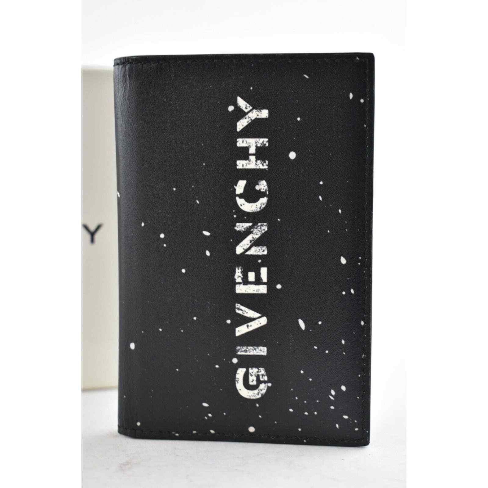 Givenchy Givenchy Leather White Logo Leather Card Case Bifold Wallet Size ONE SIZE - 3 Thumbnail