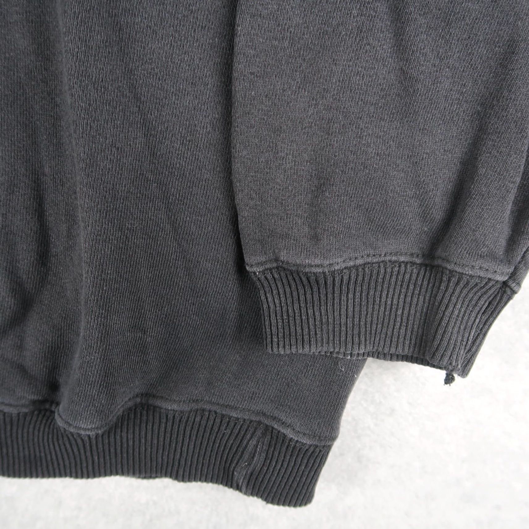 Vintage Vintage 90s Todd Tramp's Gym Bodybuilding Sweatshirt Size L Black Made Canada Size L / US 10 / IT 46 - 5 Thumbnail