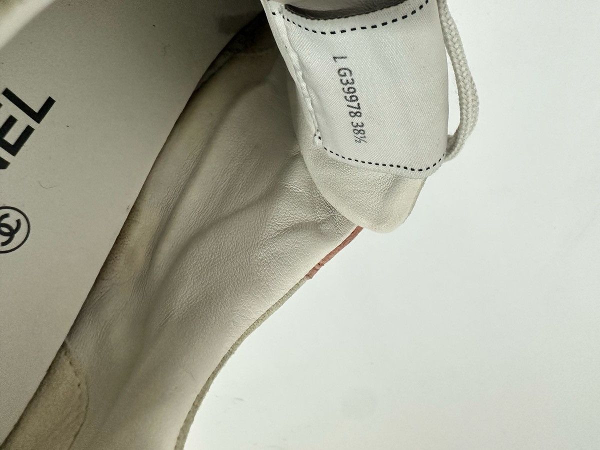 Chanel CHANEL pink and white suede sneakers EU38.5 Size US 8.5 / IT 38.5 - 6 Thumbnail