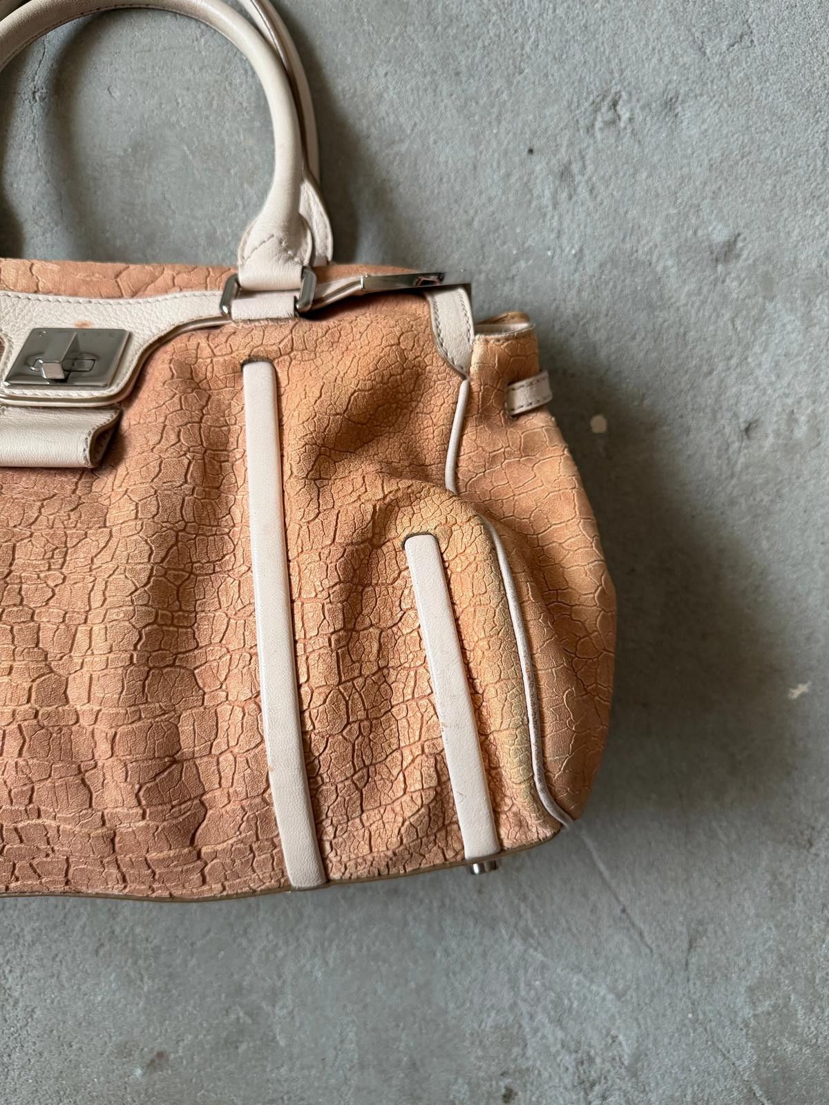 Celine Celine Logo Plate Shoulder Bag Brown/White Size ONE SIZE - 4 Thumbnail