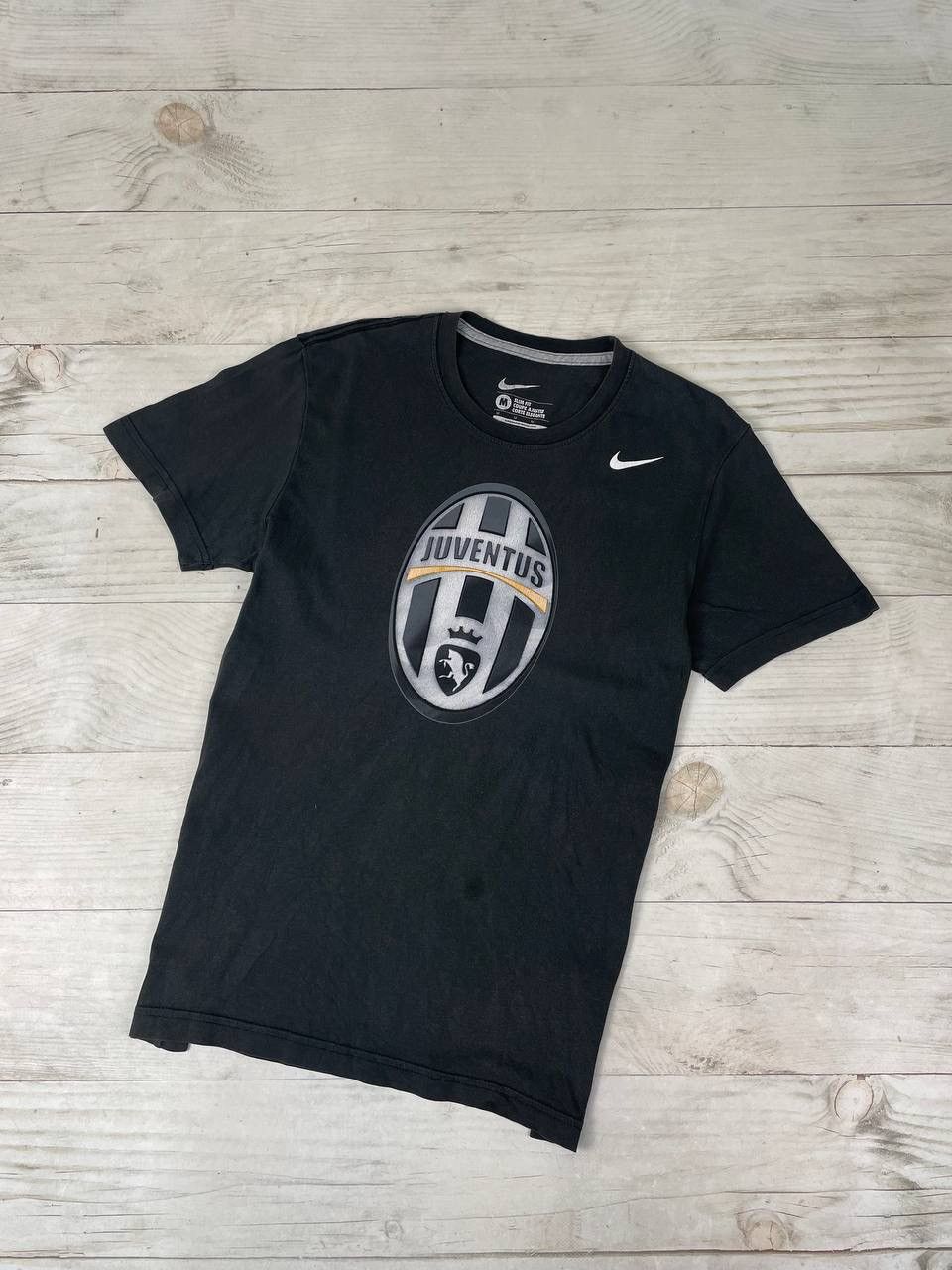 Nike Vintage Nike Juventus 00s Big Logo T Shirt Football Size US M / EU 48-50 / 2 - 1 Thumbnail