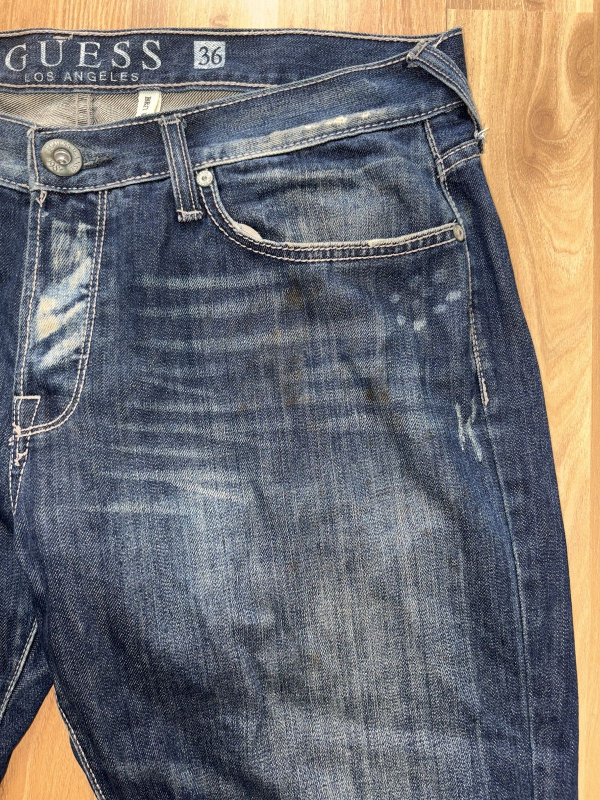 Guess VTG Guess LosAngeles BritRocker Jeans Size 36x34 Distressed Size US 36 / EU 52 - 5 Thumbnail