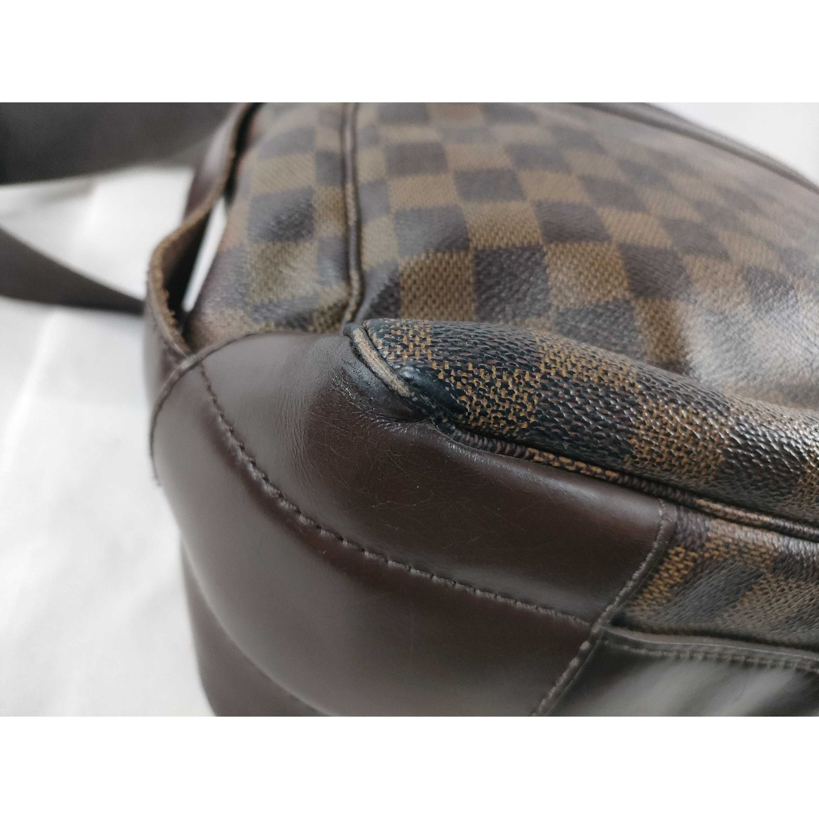Louis Vuitton LOUIS VUITTON Damier Ebene Bastille Shoulder Bag M45257 Size ONE SIZE - 6 Thumbnail