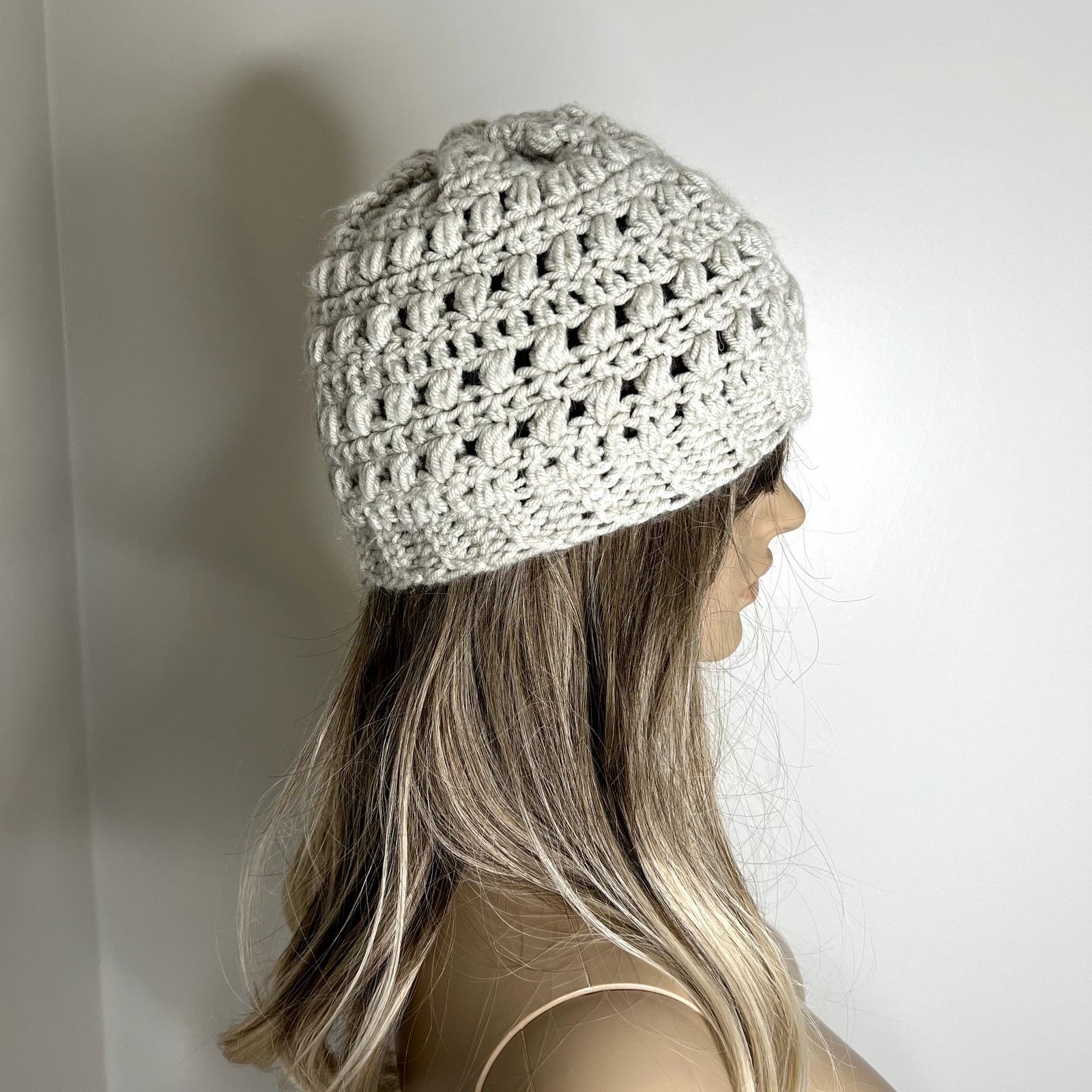Handmade Handmade Gray Knit Beanie Hat Size ONE SIZE - 1 Thumbnail