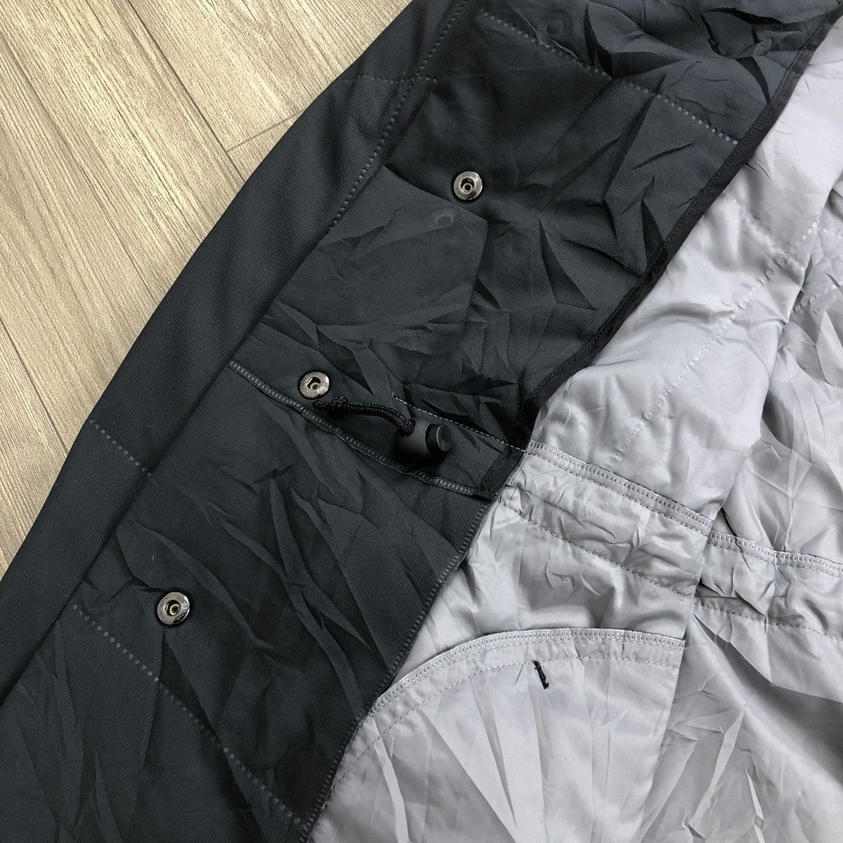Issey Miyake Vintage Pleats Please Issey Miyake Quilted Polyester Jacket Size US L / EU 52-54 / 3 - 17 Thumbnail