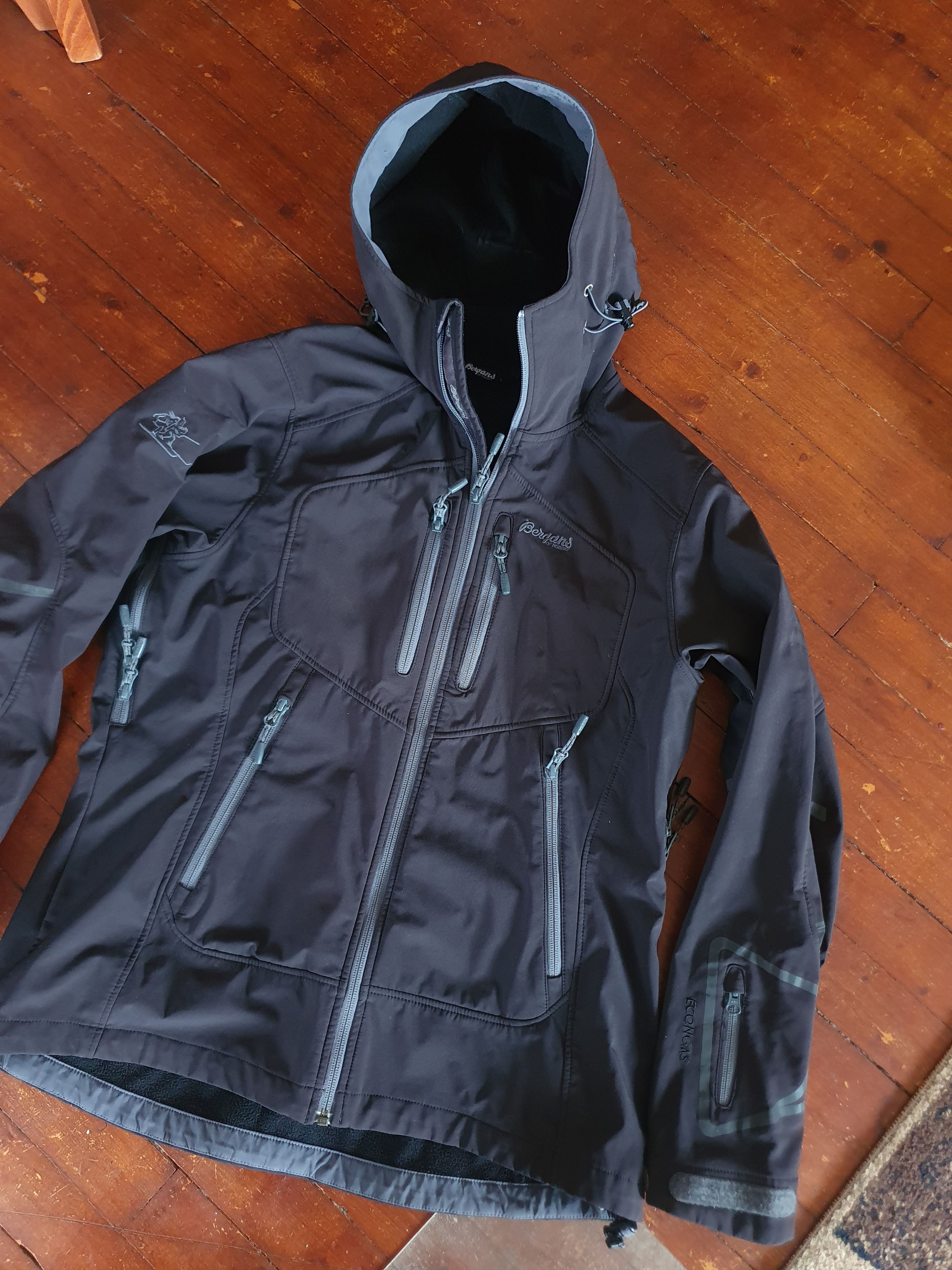 Bergans of Norway Bergans of Norway 1563 Stranda Lady Soft Shell Jacket sz L Size L / US 10 / IT 46 - 5 Thumbnail