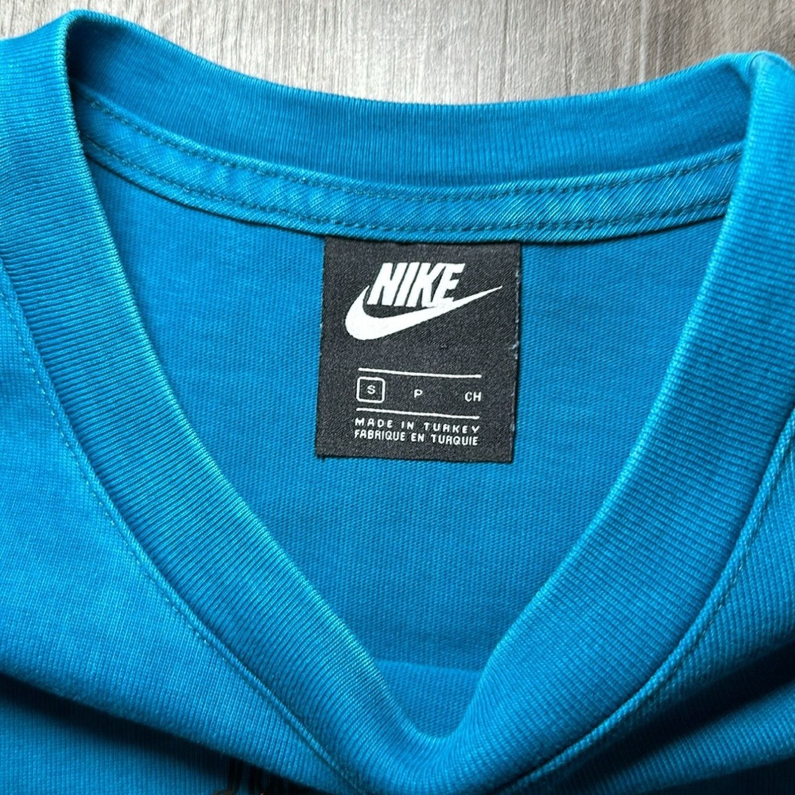 Nike Nike Sportswear Logo Tee - Small Size US S / EU 44-46 / 1 - 8 Thumbnail