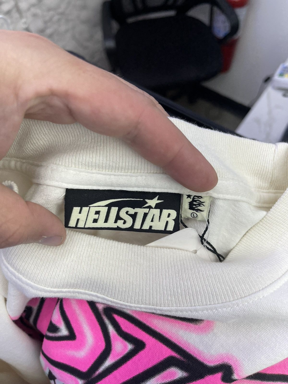 HELLSTAR Hellstar “No Guts no glory” tee (white/pink) Size US L / EU 52-54 / 3 - 3 Thumbnail