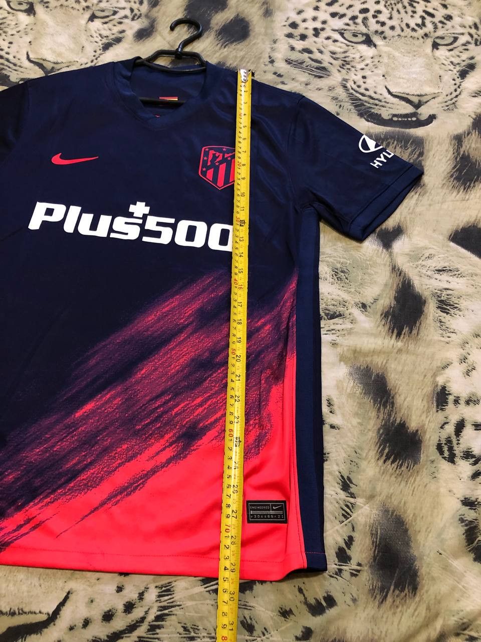 Nike Nike Football Shirt Atletico Madrid Home Soccer jersey Size US L / EU 52-54 / 3 - 14 Thumbnail