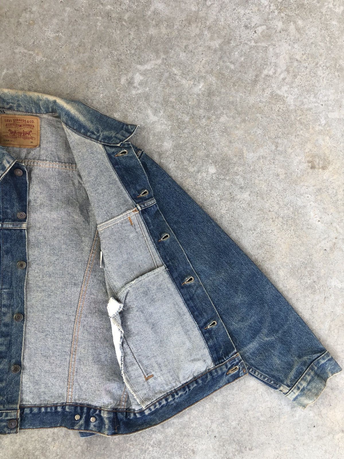 Levi's Vintage 80’s Levi’s Denim Jacket Distressed Stone Wash Size US M / EU 48-50 / 2 - 8 Thumbnail