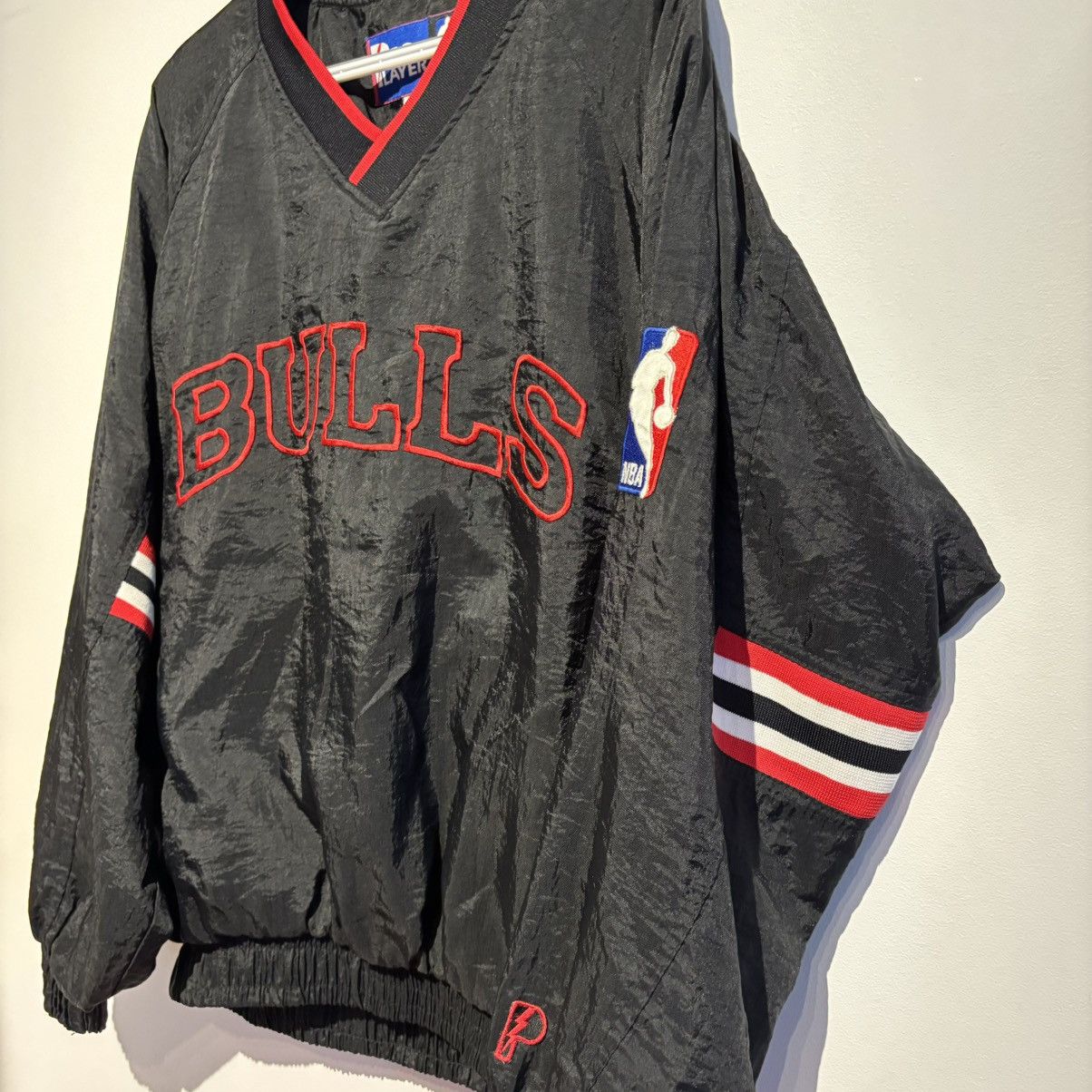 NBA × Pro Player × Vintage Vintage 90's Chicago Bulls Pro Player Windbreaker Black NBA Size US M / EU 48-50 / 2 - 12 Thumbnail