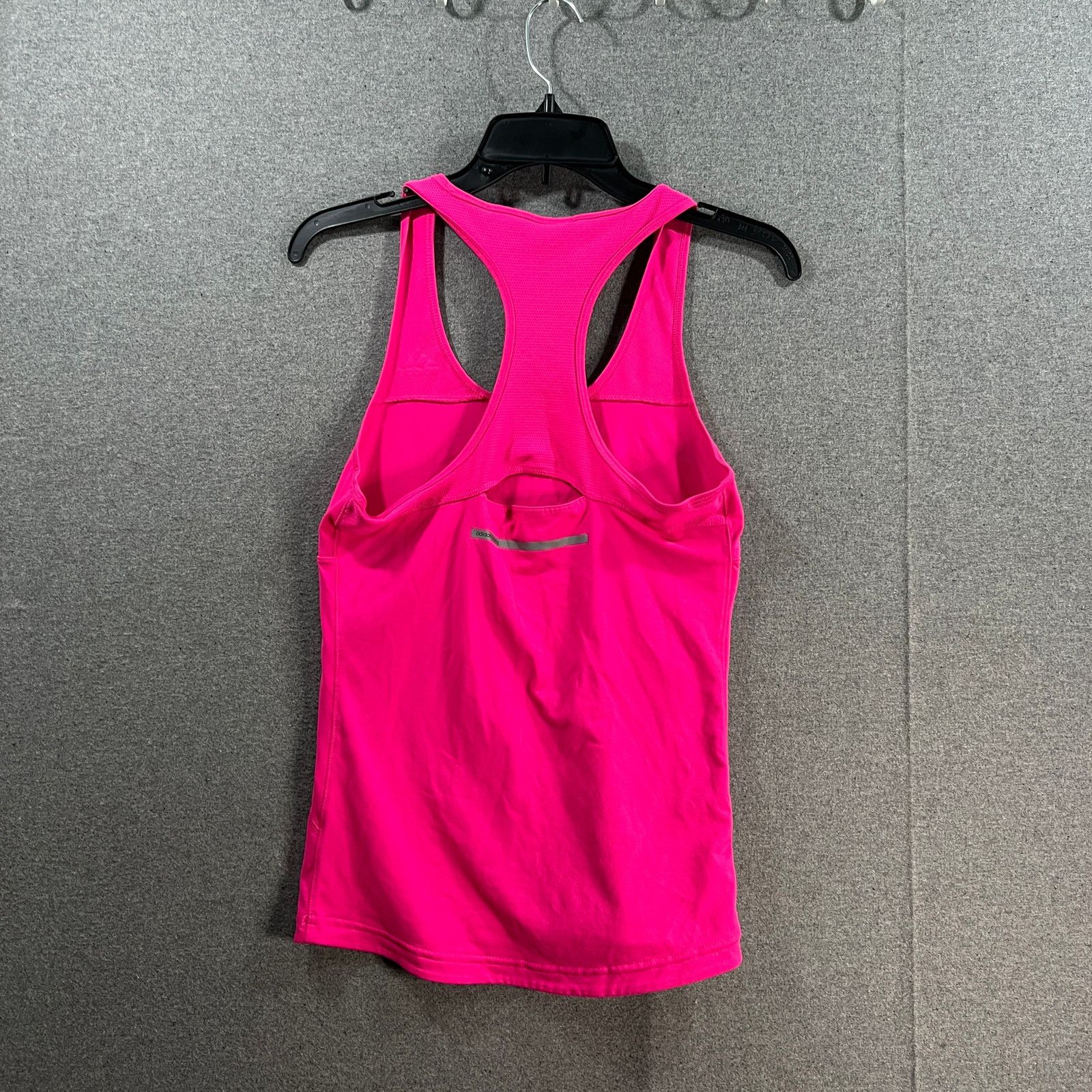 Adidas Adidas Tank Top Shirt Women Size Small Pink Color Outdoor Size S / US 4 / IT 40 - 2 Thumbnail