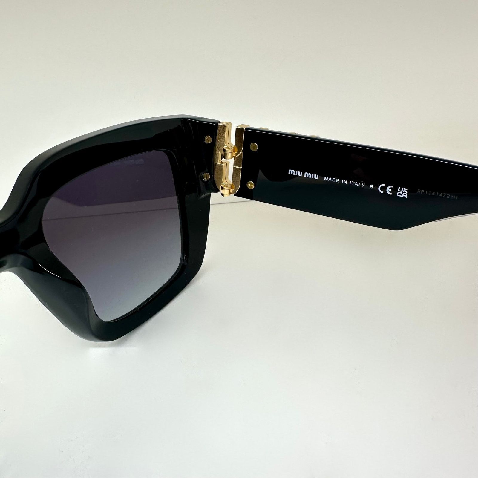 Miu Miu New MIU MIU Sunglasses Black Square 2025 Gold Metal Logo Size ONE SIZE - 7 Thumbnail
