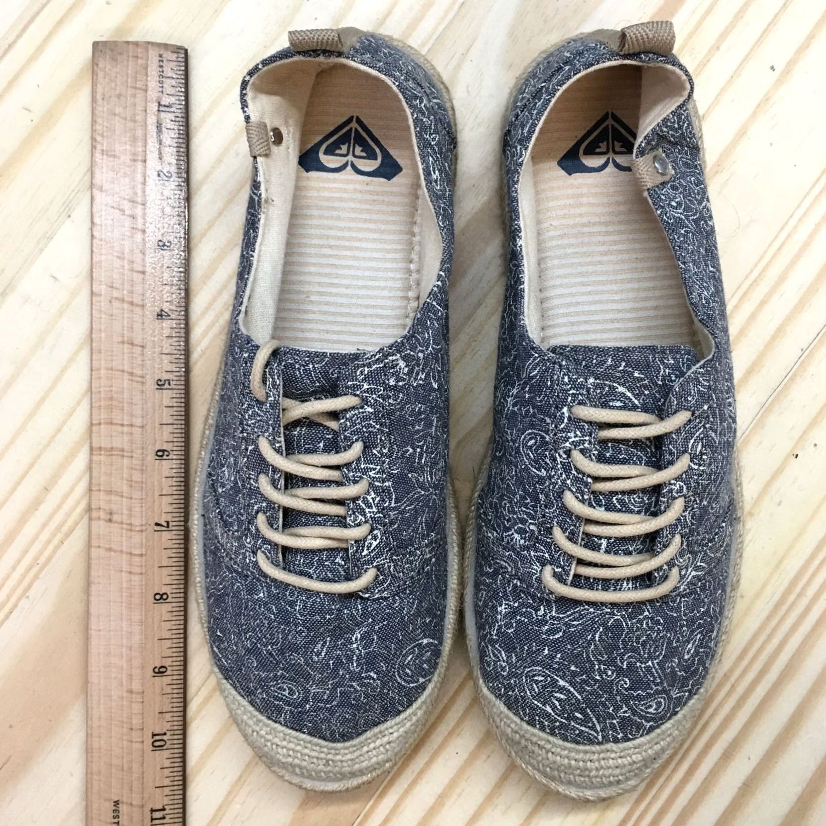 Vintage ROXY Espadrille Womens 7.5 Blue Flora Paisley Lace Up Casual Comfort Shoes Size ONE SIZE - 5 Thumbnail