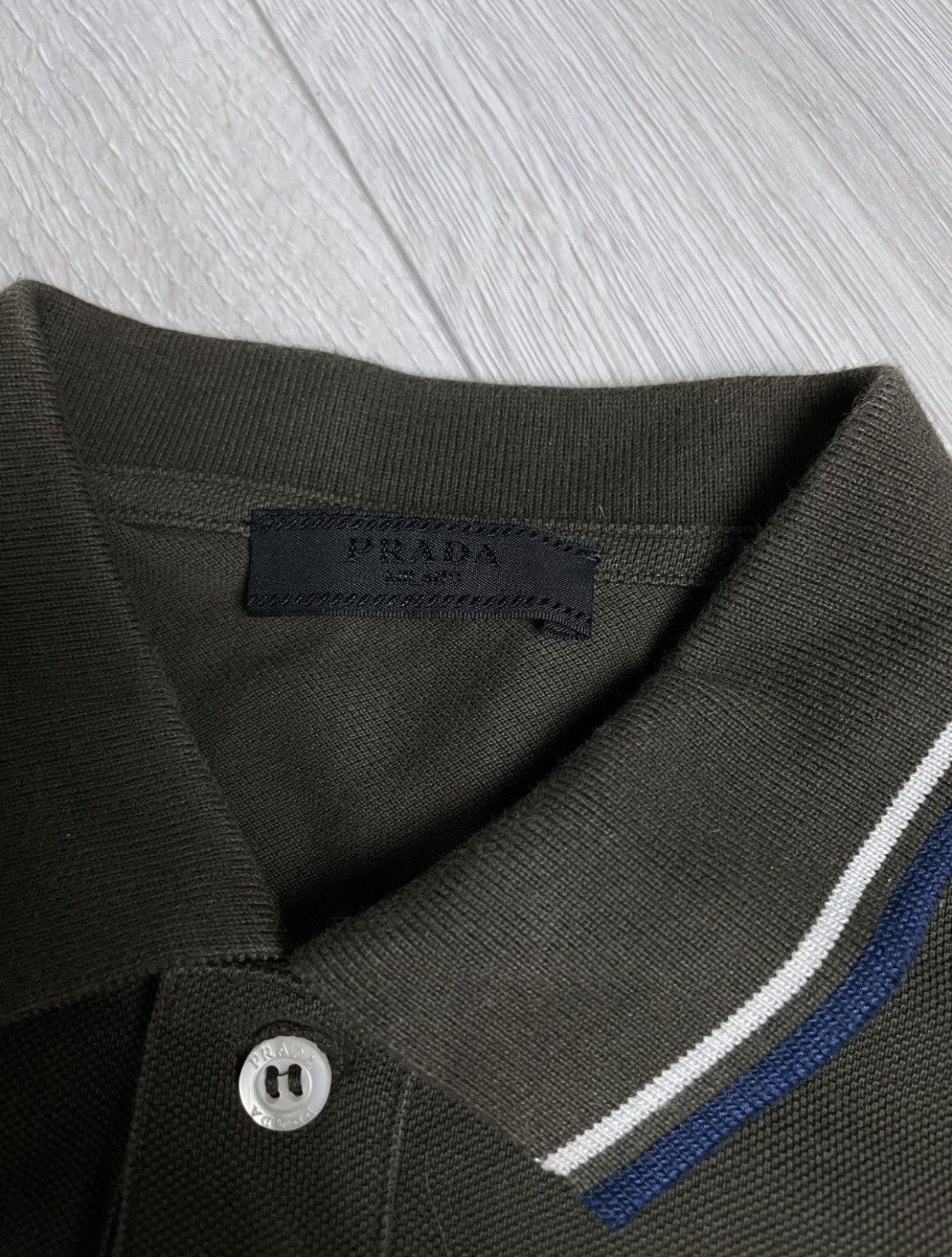 Prada Prada Red Tab brown polo shirt Size US S / EU 44-46 / 1 - 5 Thumbnail