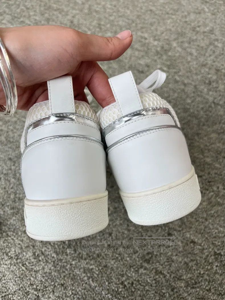 Louis Vuitton Louis Vuitton Silver sequined patchwork print sneakers Size US 5.5 / IT 35.5 - 3 Thumbnail