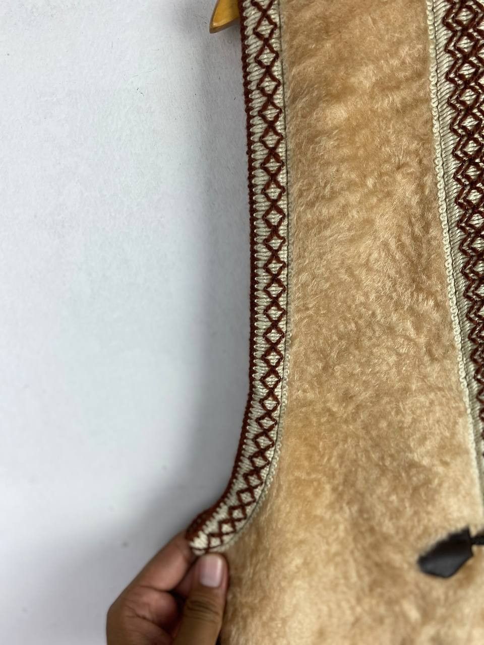 Japanese Brand vintage japanese brand faux fur vest nice design Size US M / EU 48-50 / 2 - 4 Thumbnail
