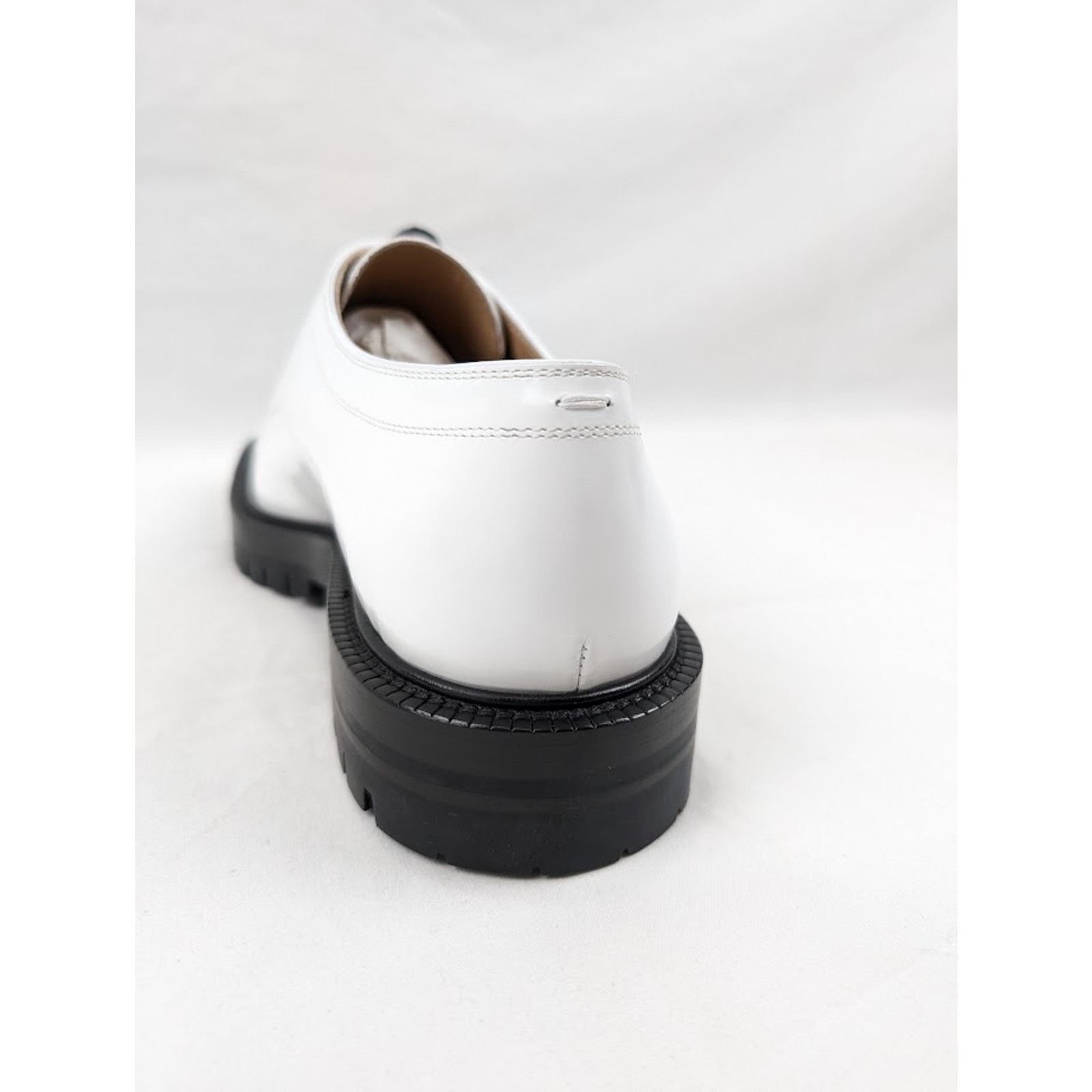 Maison Margiela o1rshd1 Laced Tabi Loafers in White Size US 11 / EU 44 - 11 Thumbnail