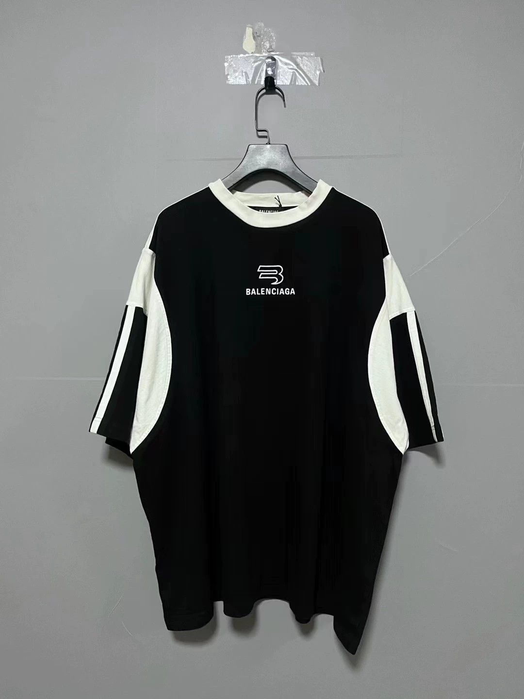 Balenciaga Black and White Splicing Double Hook Short Sleev