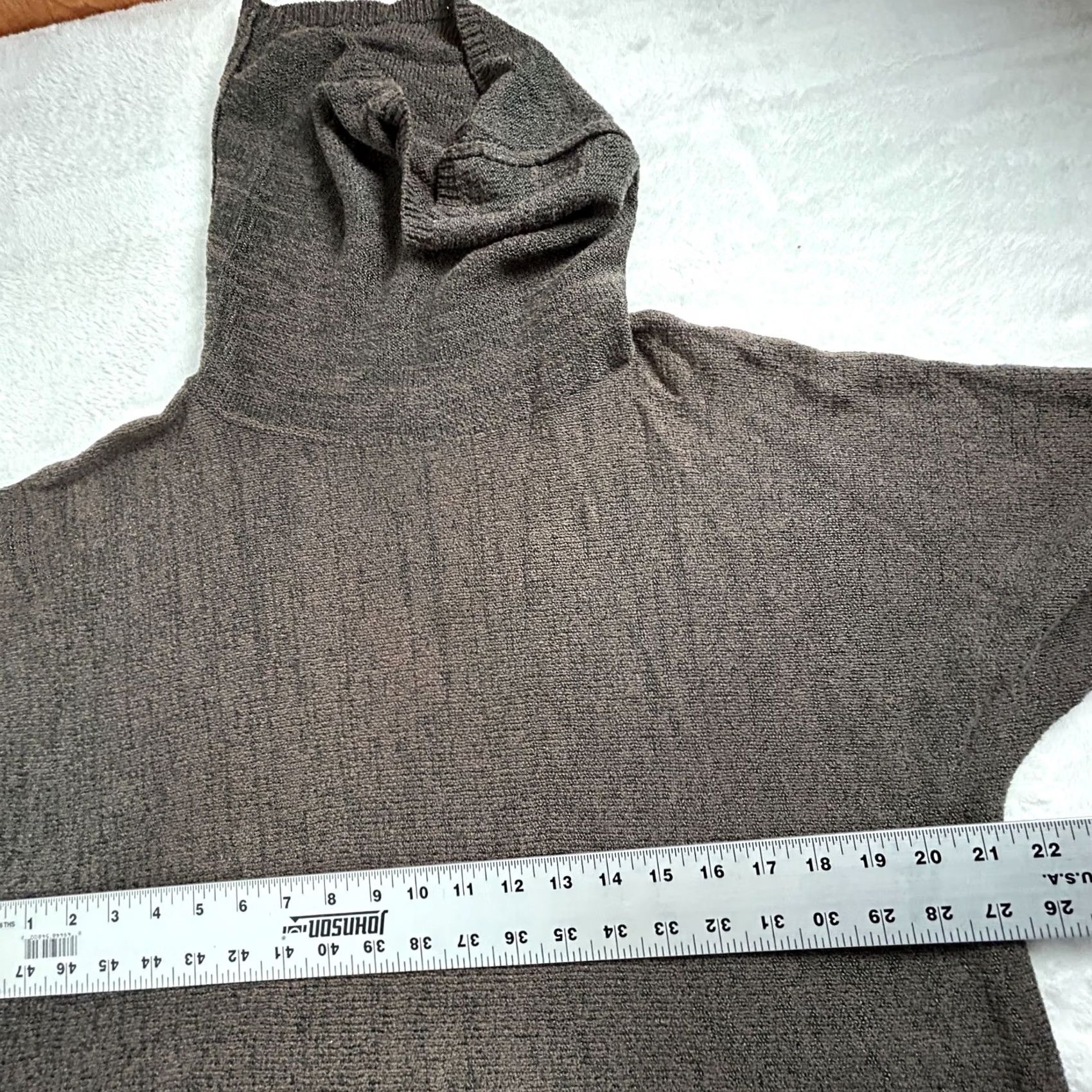 Soft Surroundings Soft Surroundings Cowl Neck Pullover Tunic Sweater PS/PM Taupe Pockets Womens Knit Pullover Size S / US 4 / IT 40 - 6 Thumbnail