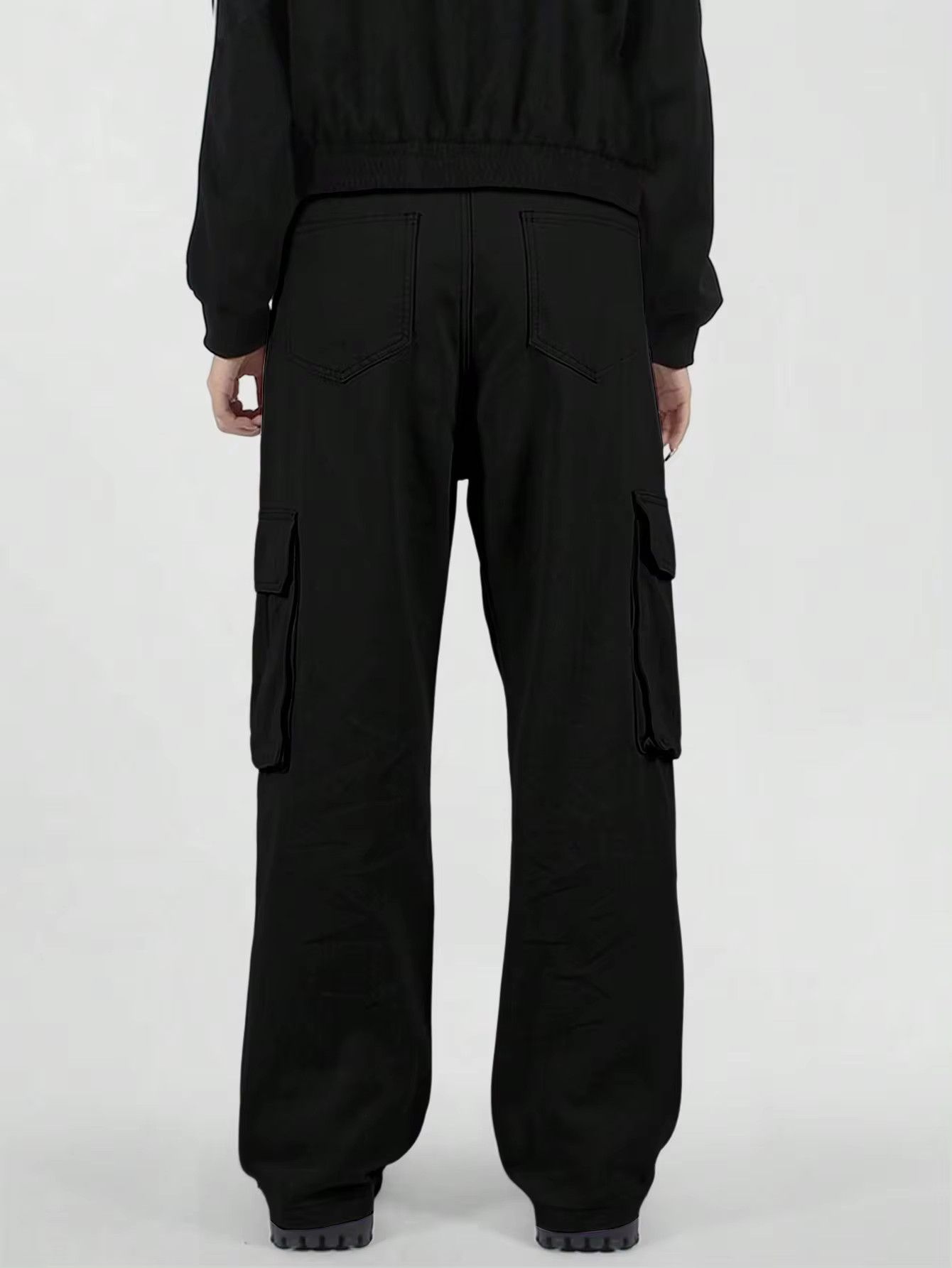 Japanese Brand Straight Leg Cargo Pants Loose Casual Outdoor Size US 33 - 1 Thumbnail