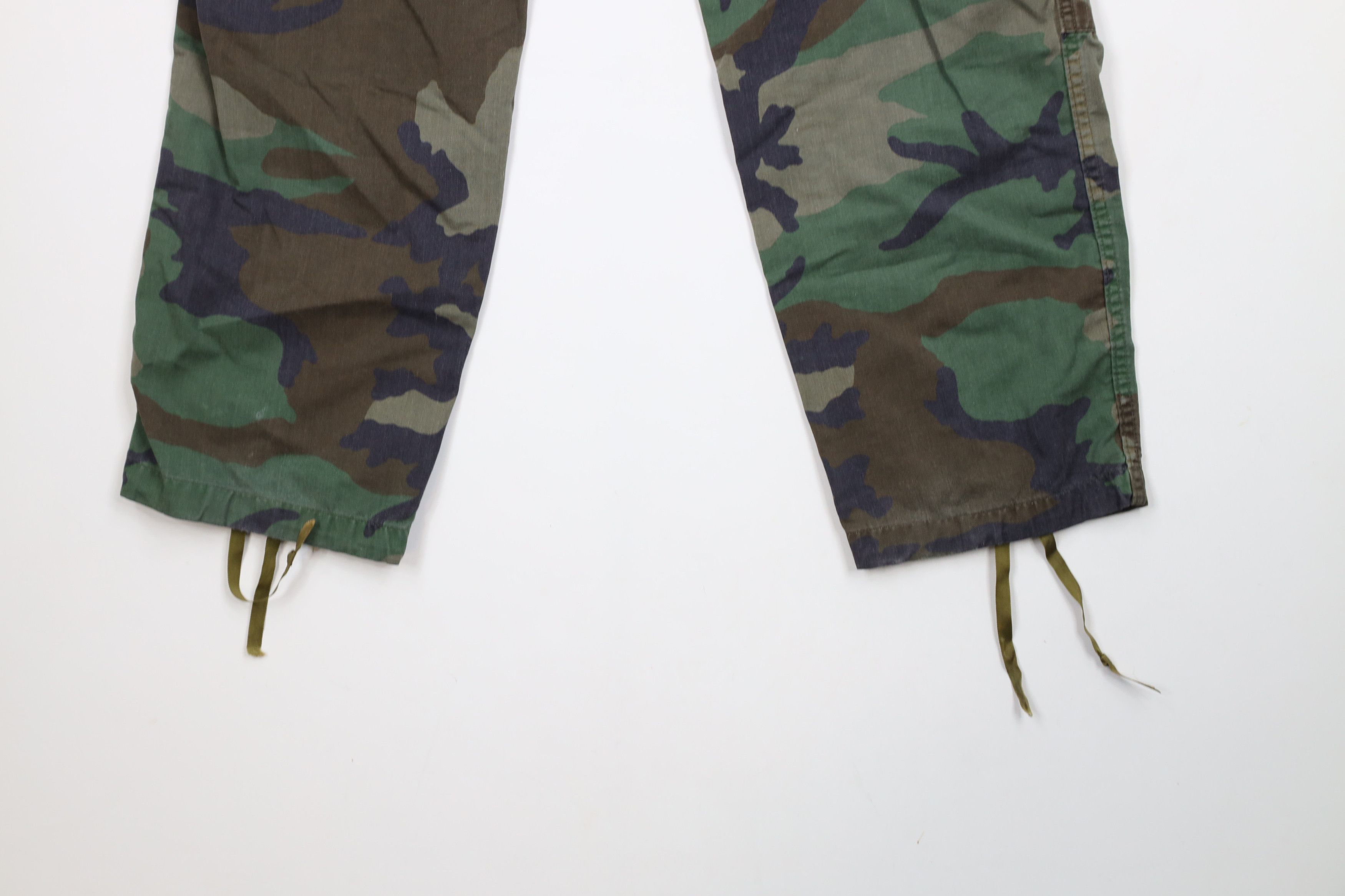 Vintage Vintage 90s Streetwear Button Fly Camouflage Cargo Pants Size US 30 / EU 46 - 13 Thumbnail