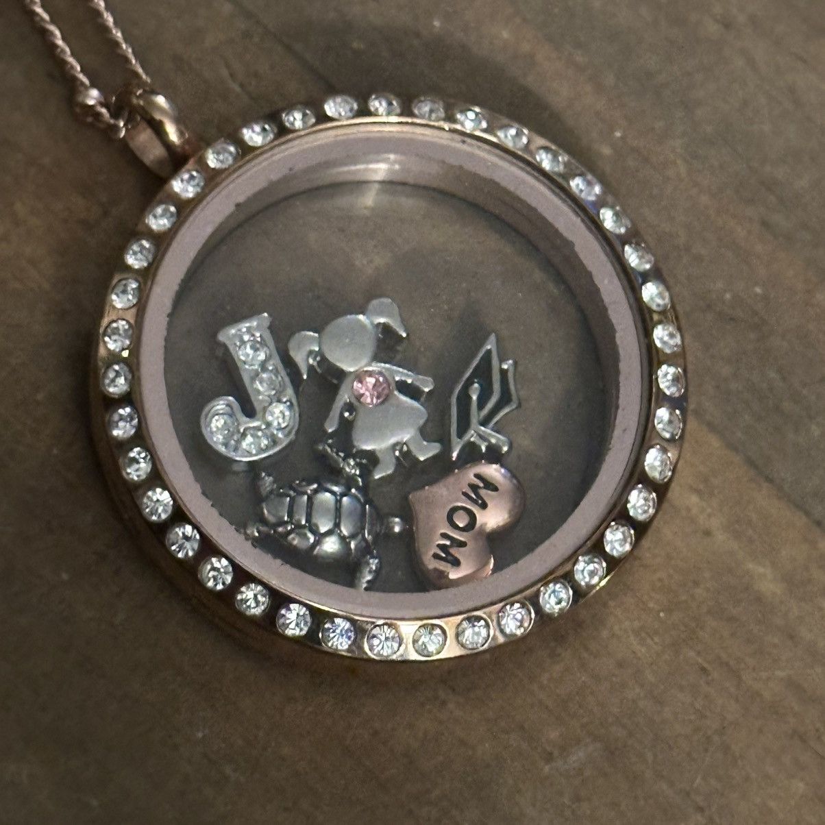 Other Origami Owl rose gold round floating charm locket necklace Size ONE SIZE - 2 Thumbnail